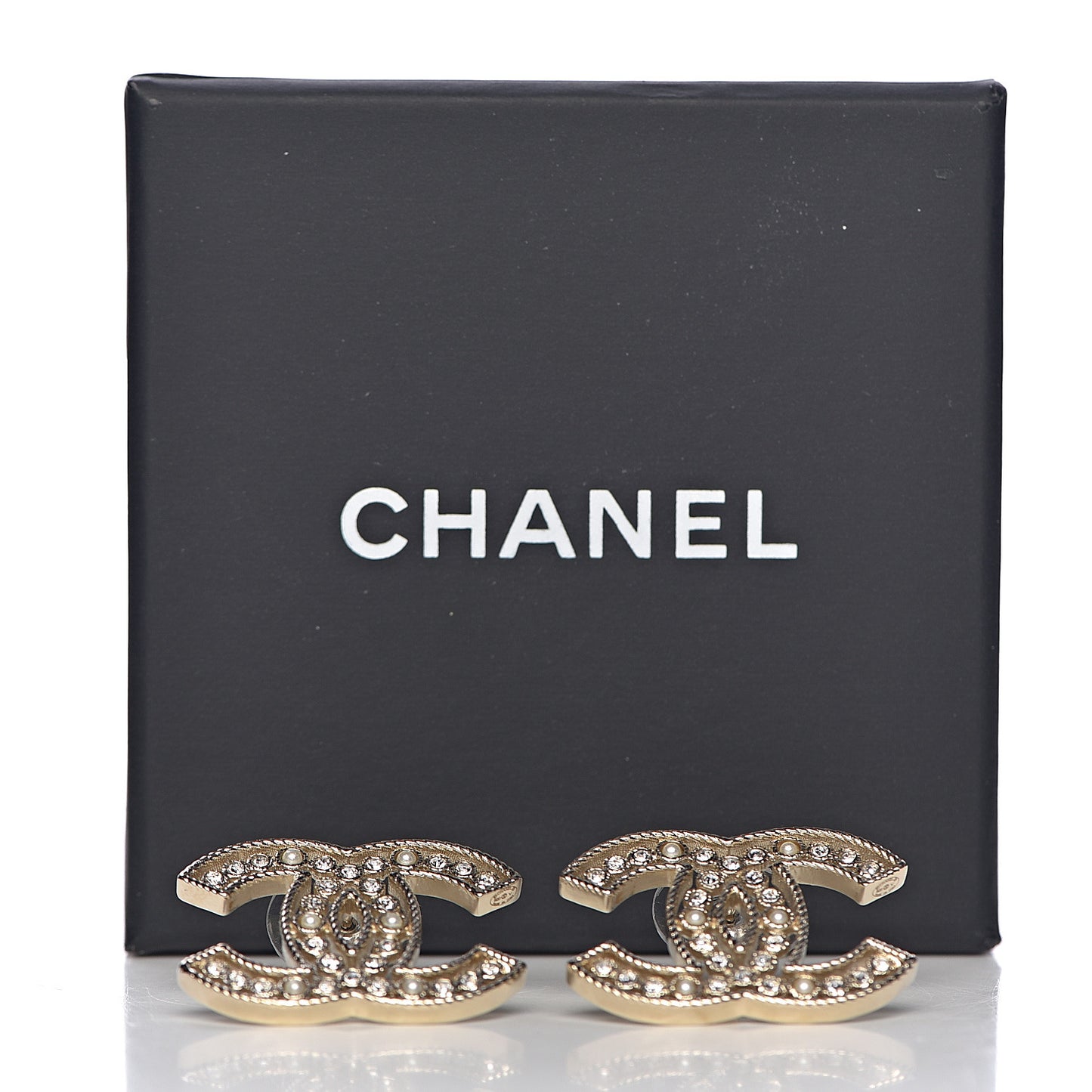 Pearl Crystal Sparkling Pearls CC Earrings Light Gold