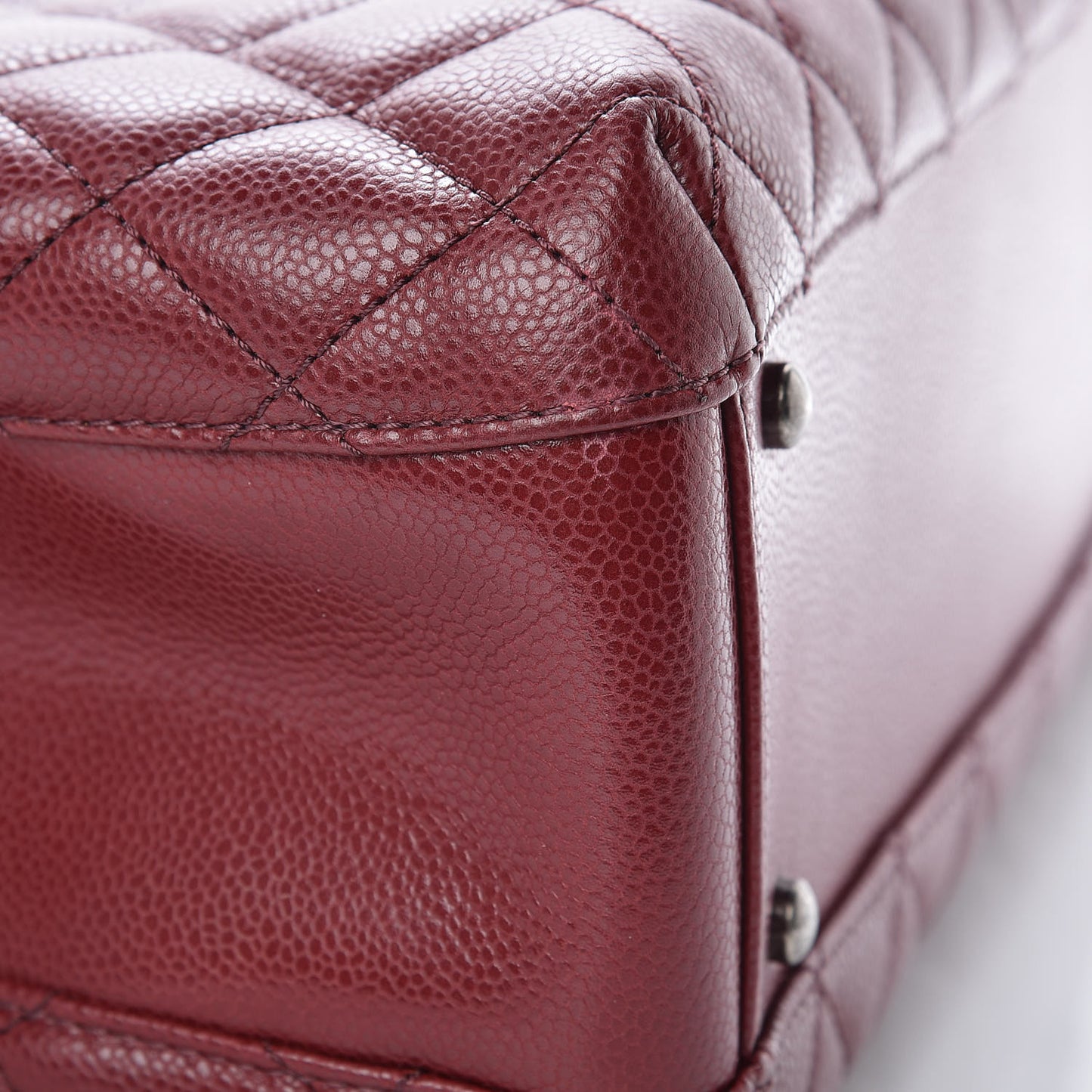 Caviar Quilted City Shopping Tote Dark Red
