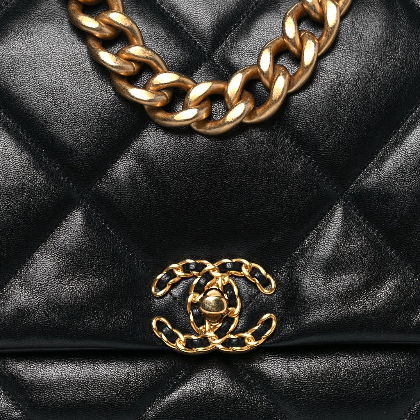 Goatskin Quilted Maxi Chanel 19 Flap Black