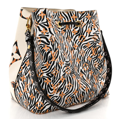 Louis Vuitton Monogram Giant Jungle NéoNoé Ivory 3 of 9