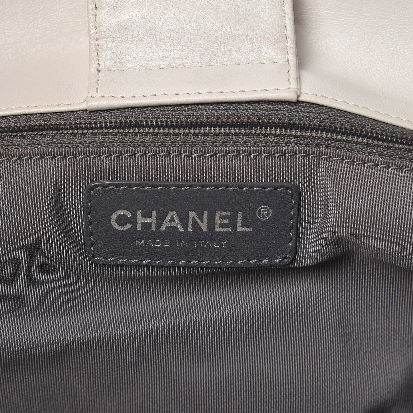 Lambskin Executive Cerf Shopper Tote Black