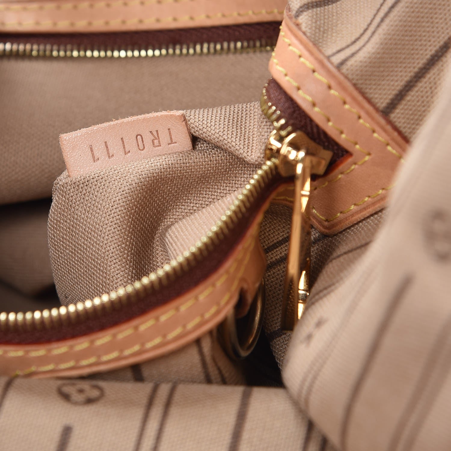 Louis Vuitton Monogram Delightful PM 8 of 12