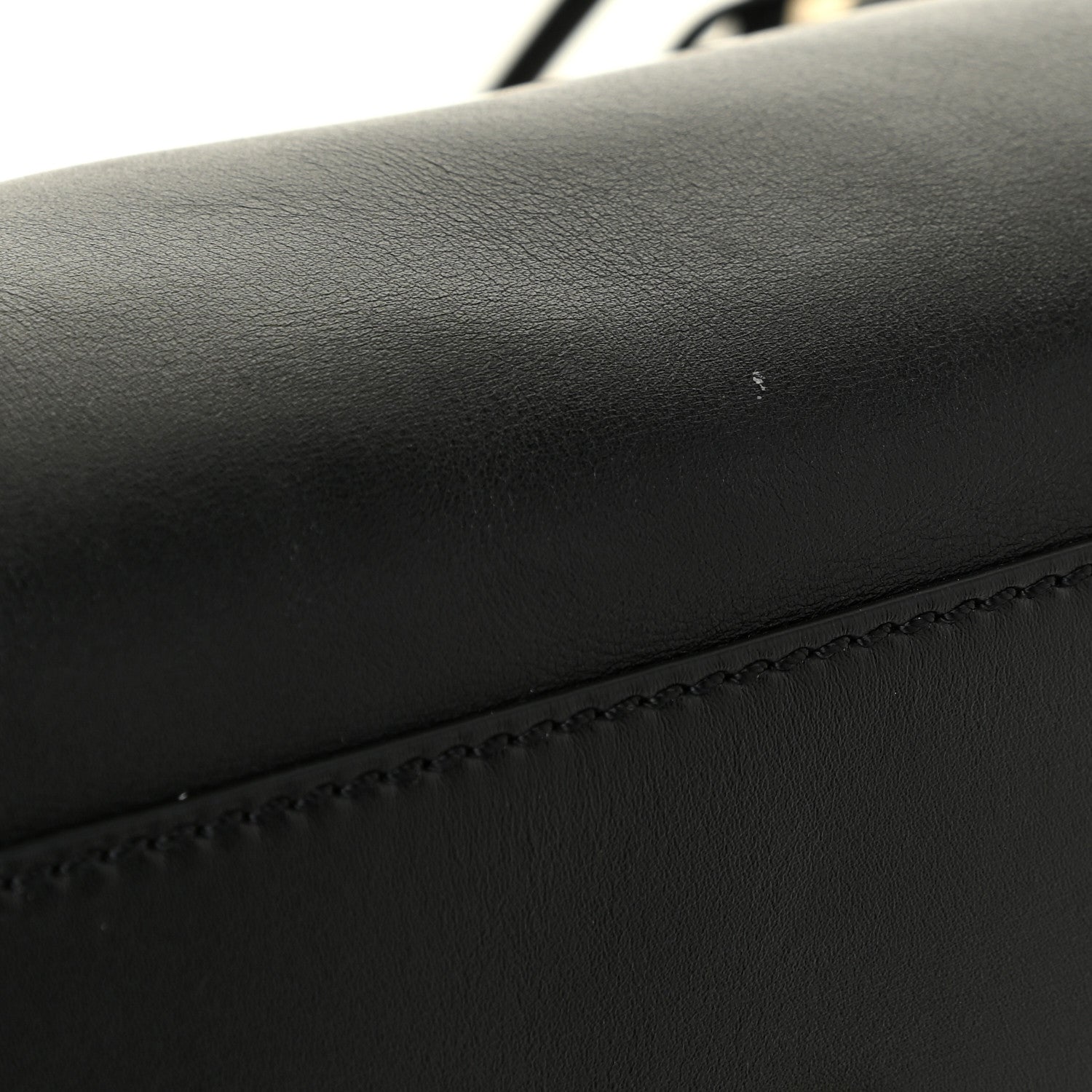 Valentino Garavani Vitello Lovestud Shoulder Bag Black 16 of 19