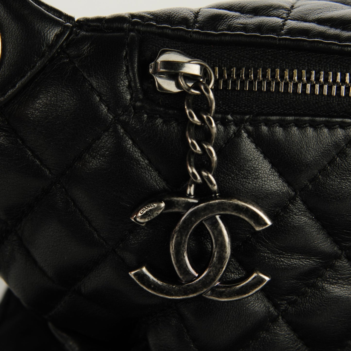 Lambskin Quilted Banane Waist Bag Fanny Pack Black