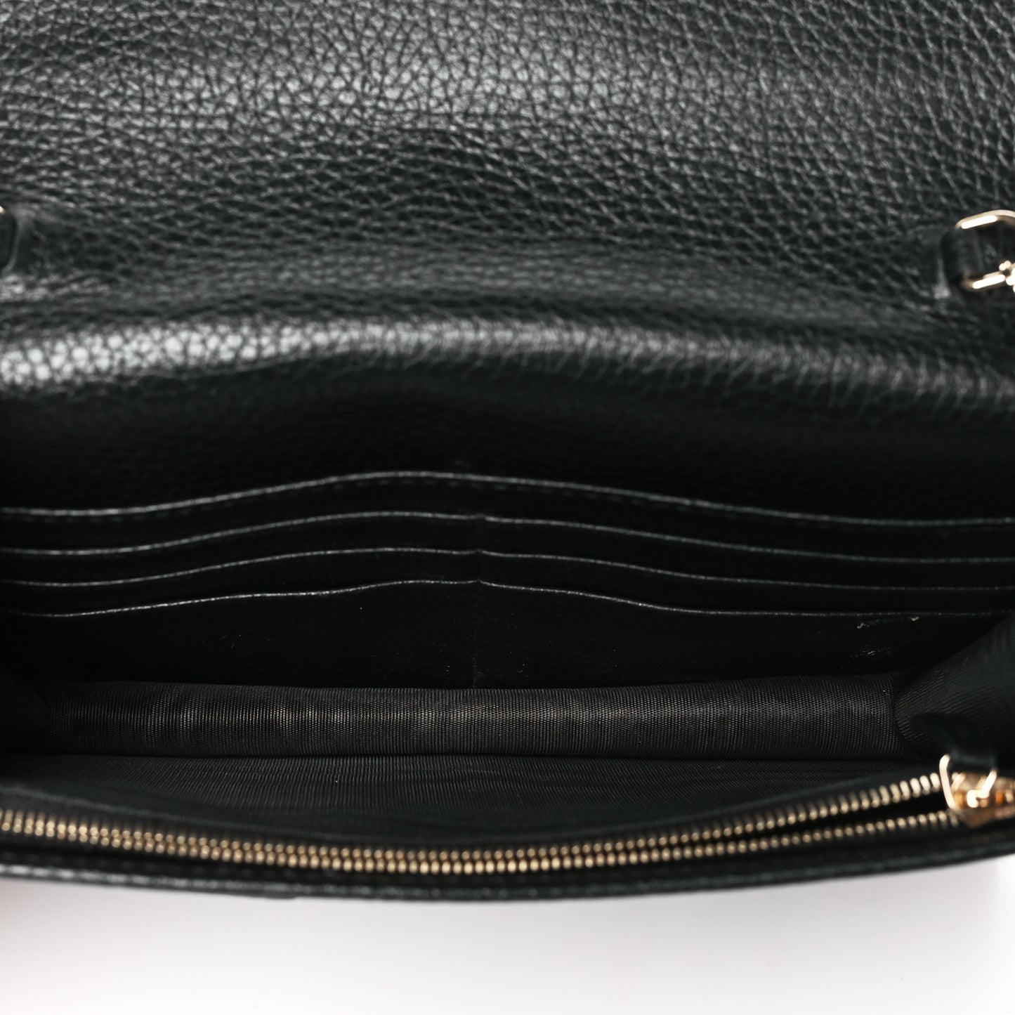 Pebbled Calfskin Soho Wallet On Chain Black