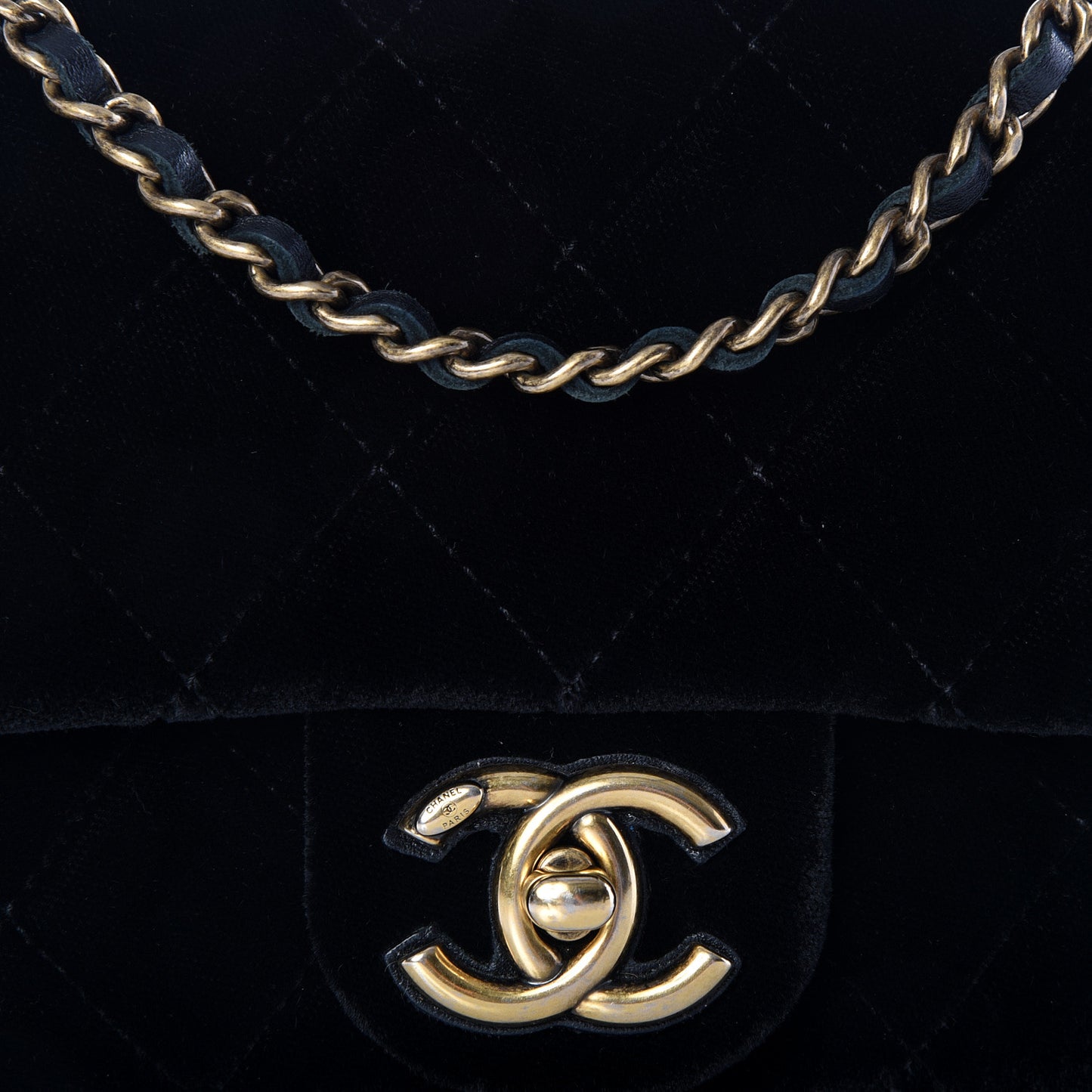 Velvet Quilted Mini Rectangular Flap Black