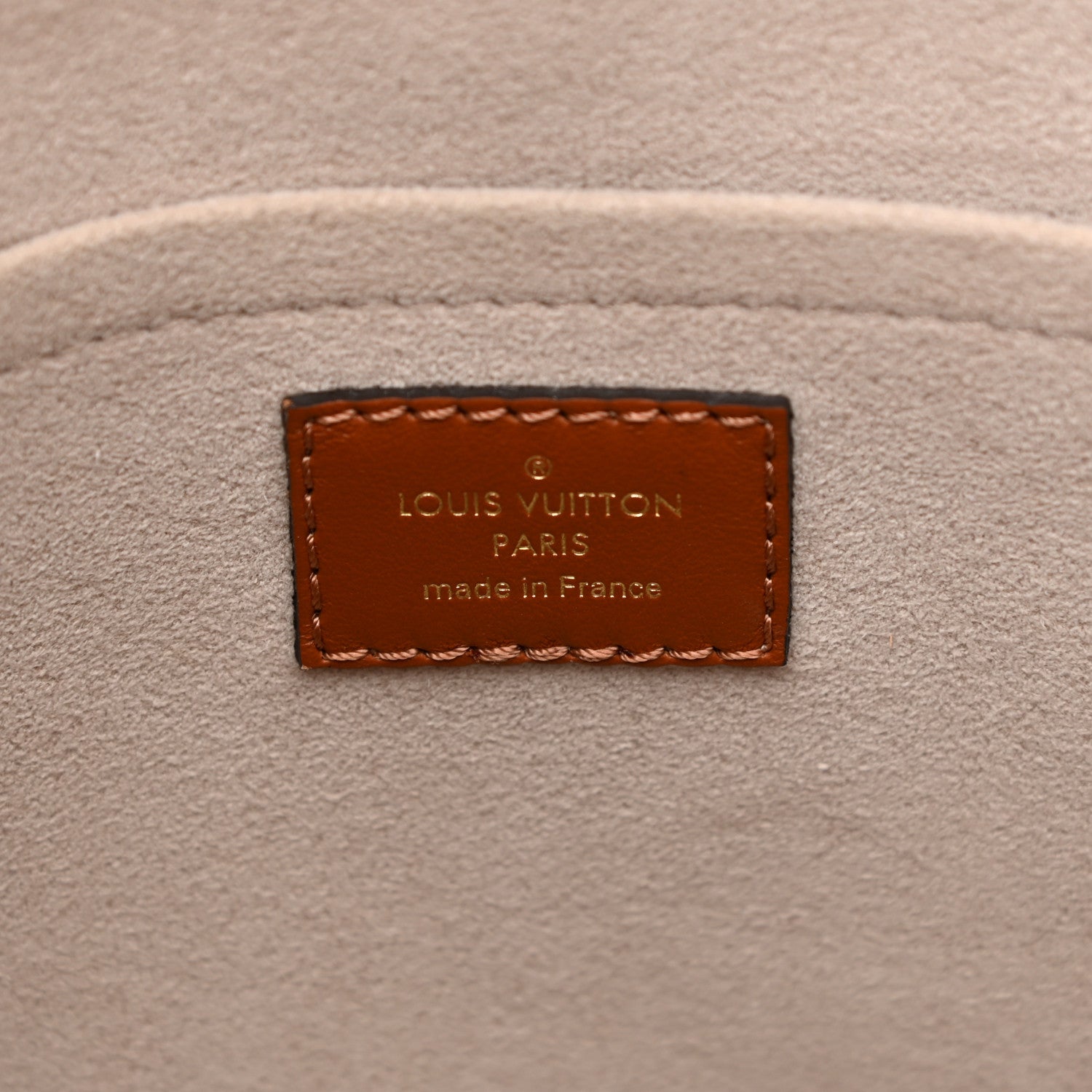 Louis Vuitton Calfskin Monogram On My Side Summer Gold 6 of 10