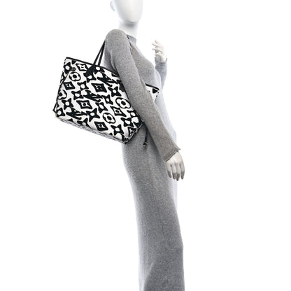 Louis Vuitton X UF Tufted Monogram Neverfull MM Black White 2 of 10