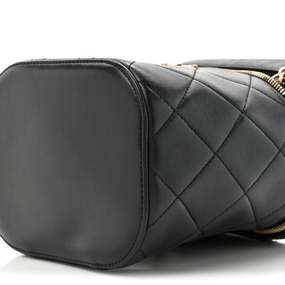 Chanel Lambskin Quilted Trendy Vanity Case Black 9 of 10