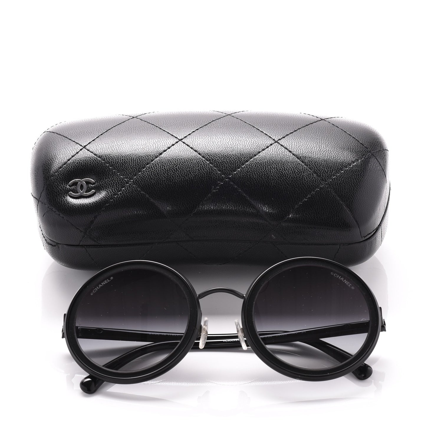 Round Sunglasses 4226 Black