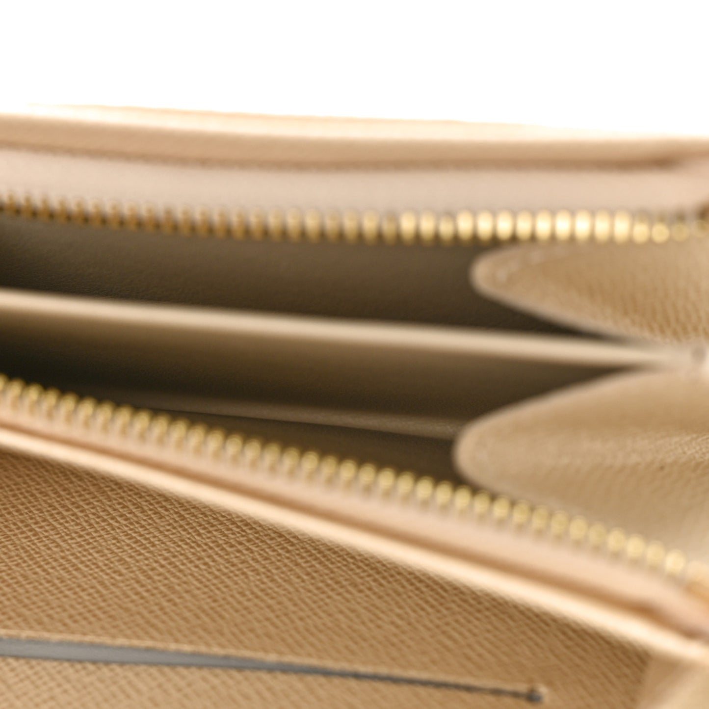 Damier Azur Port Monnaie Billets Tresor Wallet