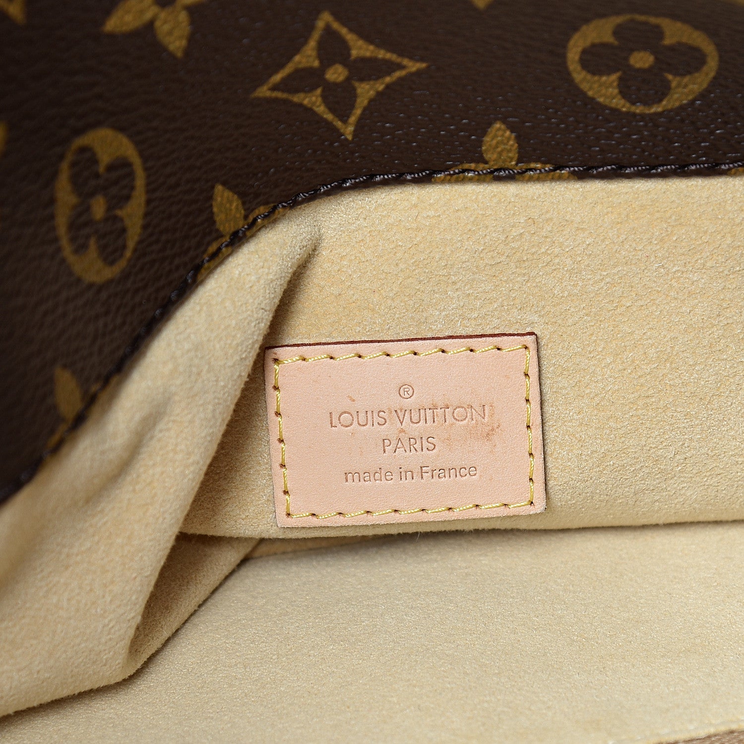 Louis Vuitton Monogram Artsy GM 5 of 12