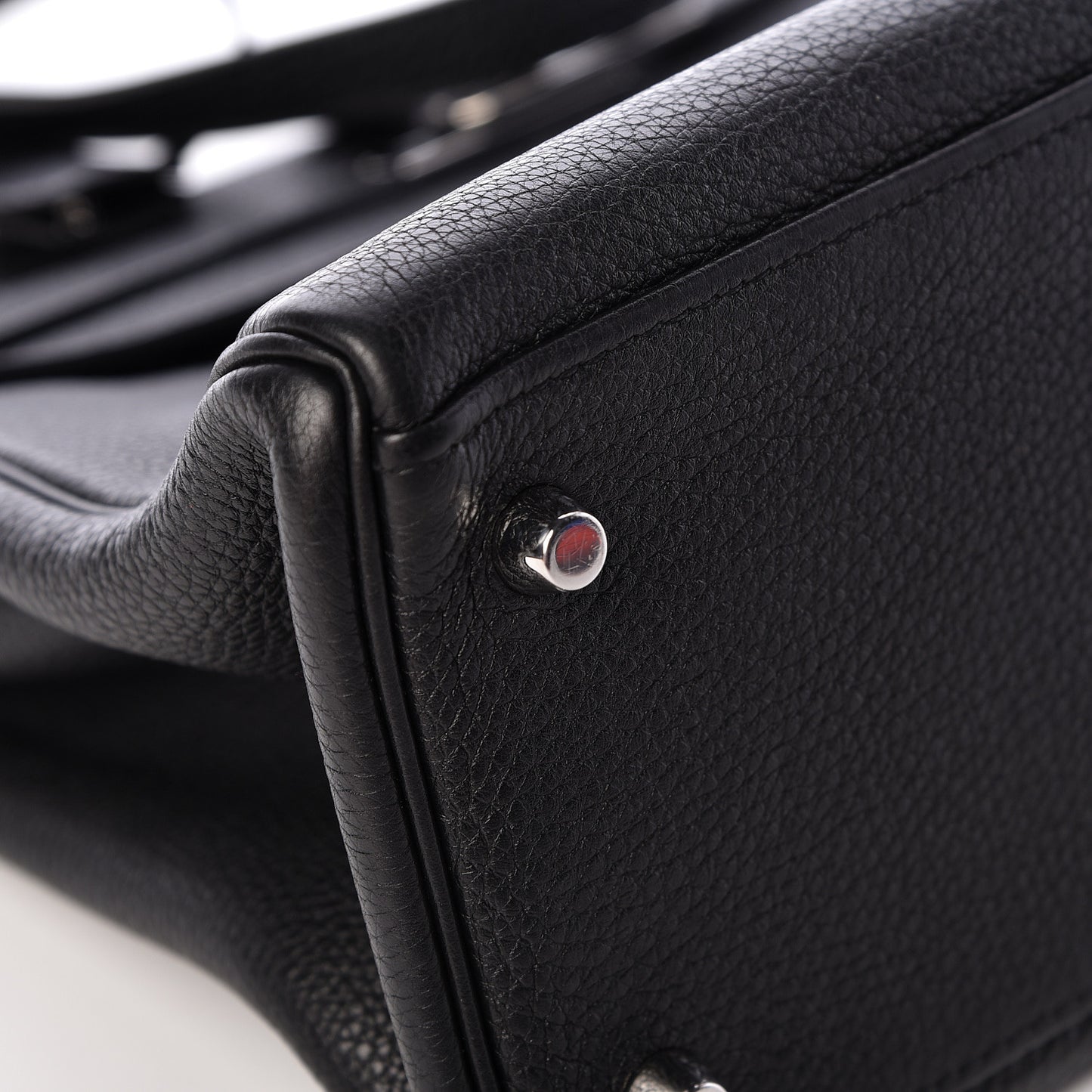 Togo Kelly Retourne 32 Black