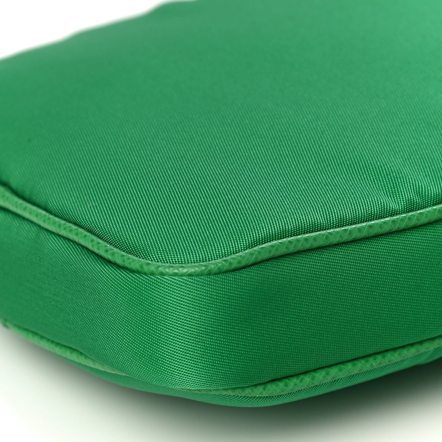 Tessuto Nylon Phone Case Crossbody Bag Menta