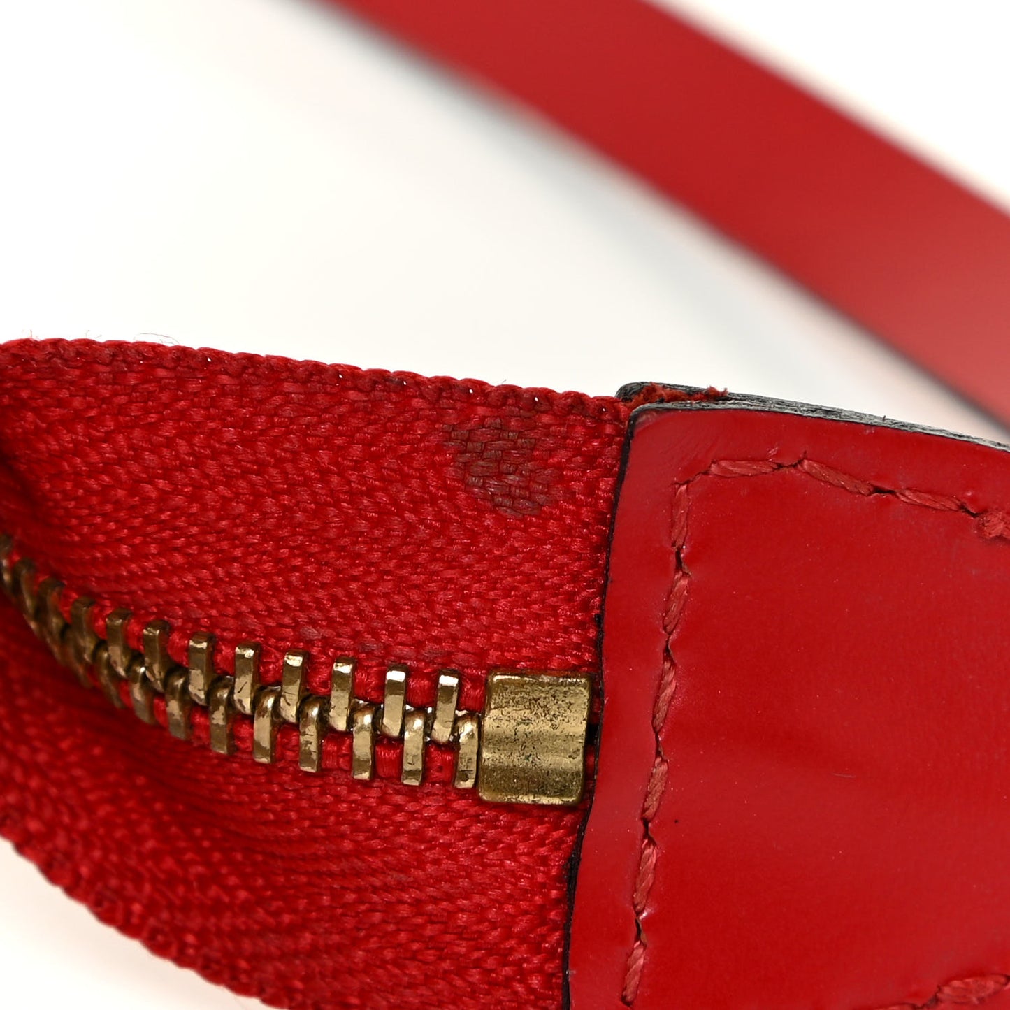 Epi Pochette Accessories 24 Castillan Red