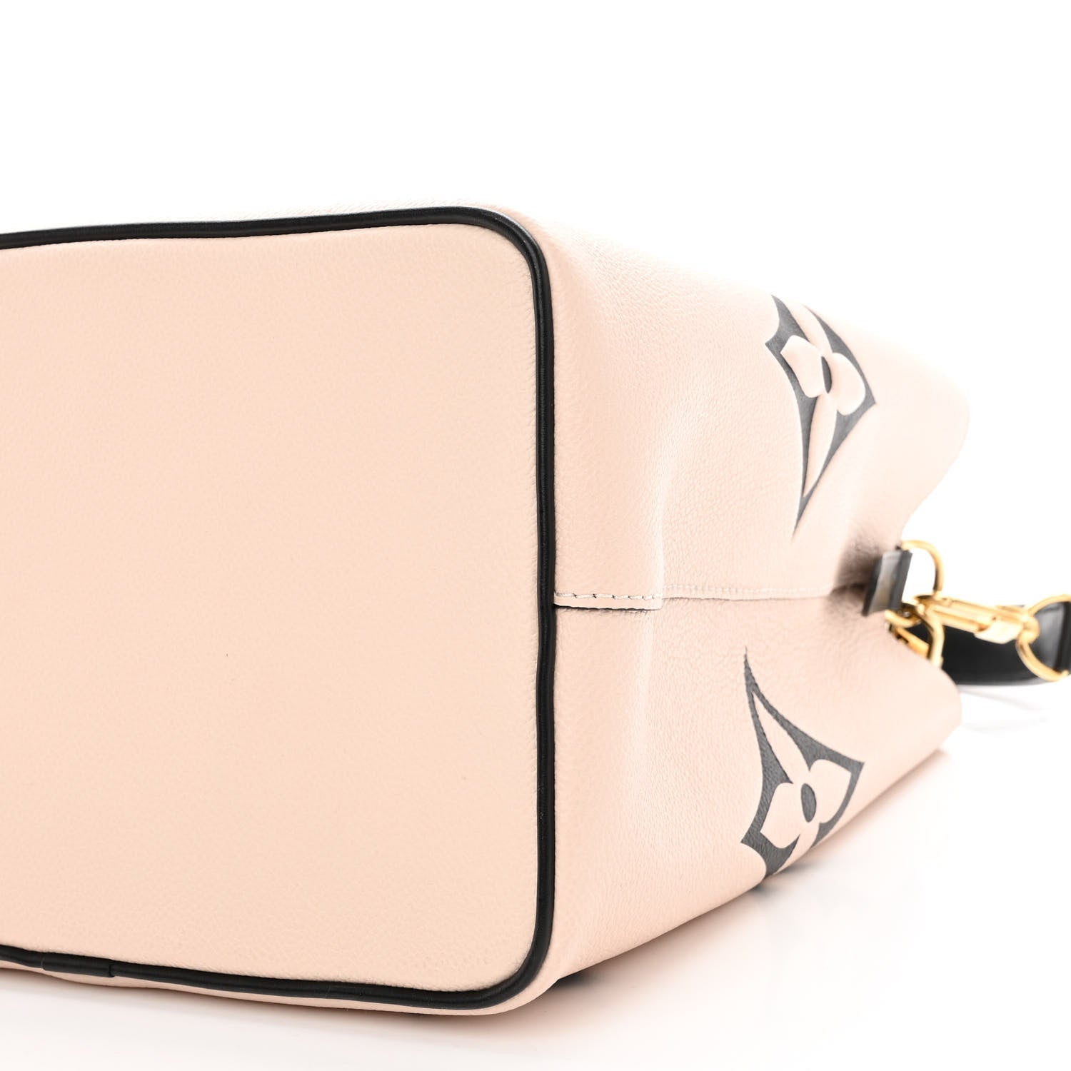 Louis Vuitton Empreinte Monogram Giant Crafty Neonoe MM Creme Black 11 of 11