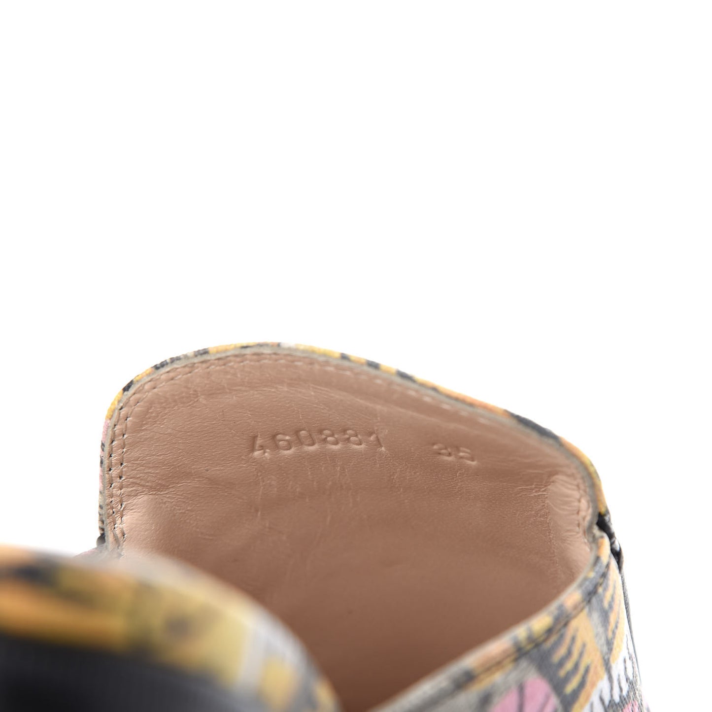 GG Supreme Monogram Bengal Womens Princetown Slippers 35 Beige Crop Pink