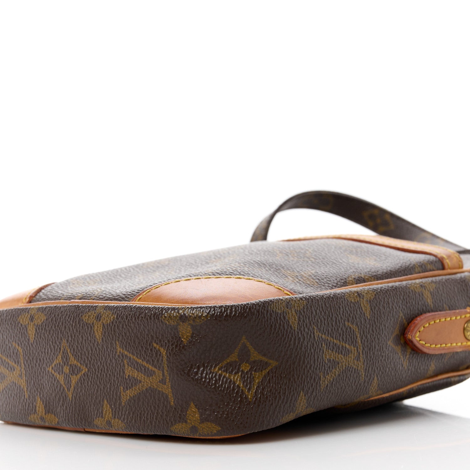 Louis Vuitton Monogram Danube 21 10 of 17