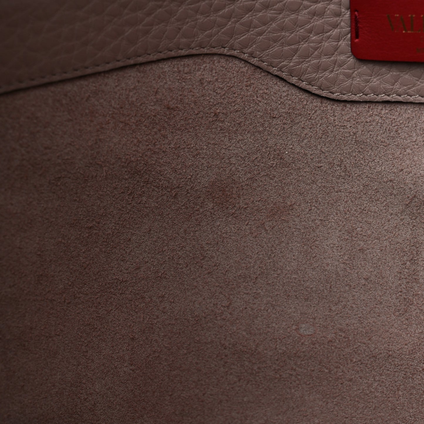 Grained Calfskin Rockstud Shoulder Tote Poudre