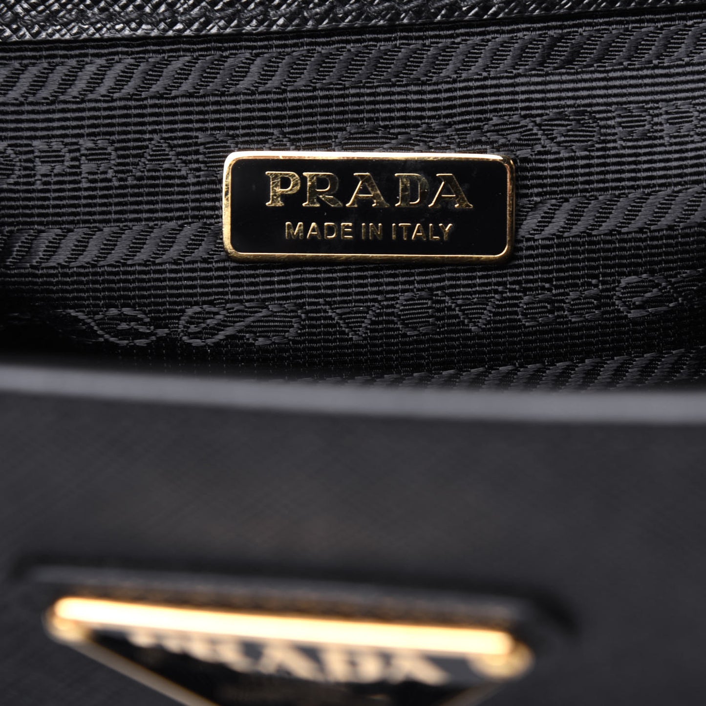 Saffiano Lux Micro Galleria Shoulder Bag Black