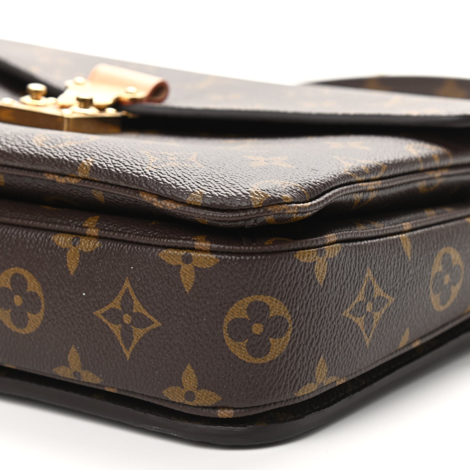 Louis Vuitton Monogram Pochette Metis 8 of 10