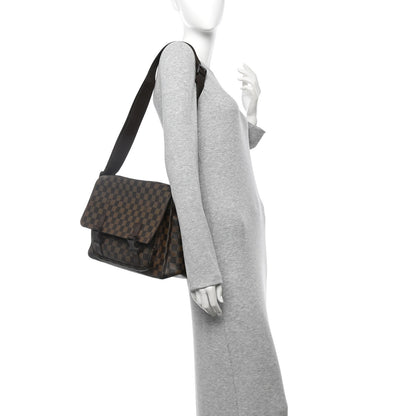 Louis Vuitton Damier Ebene Melville Messenger Bag 2 of 13