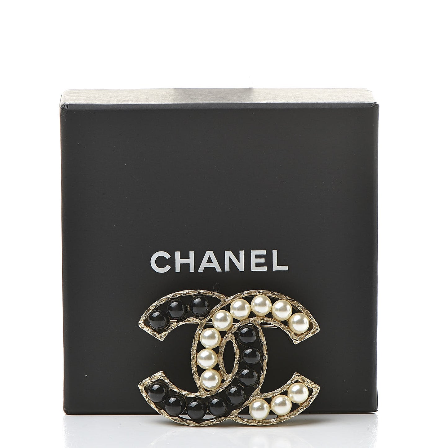 Pearl CC Brooch Gold Black