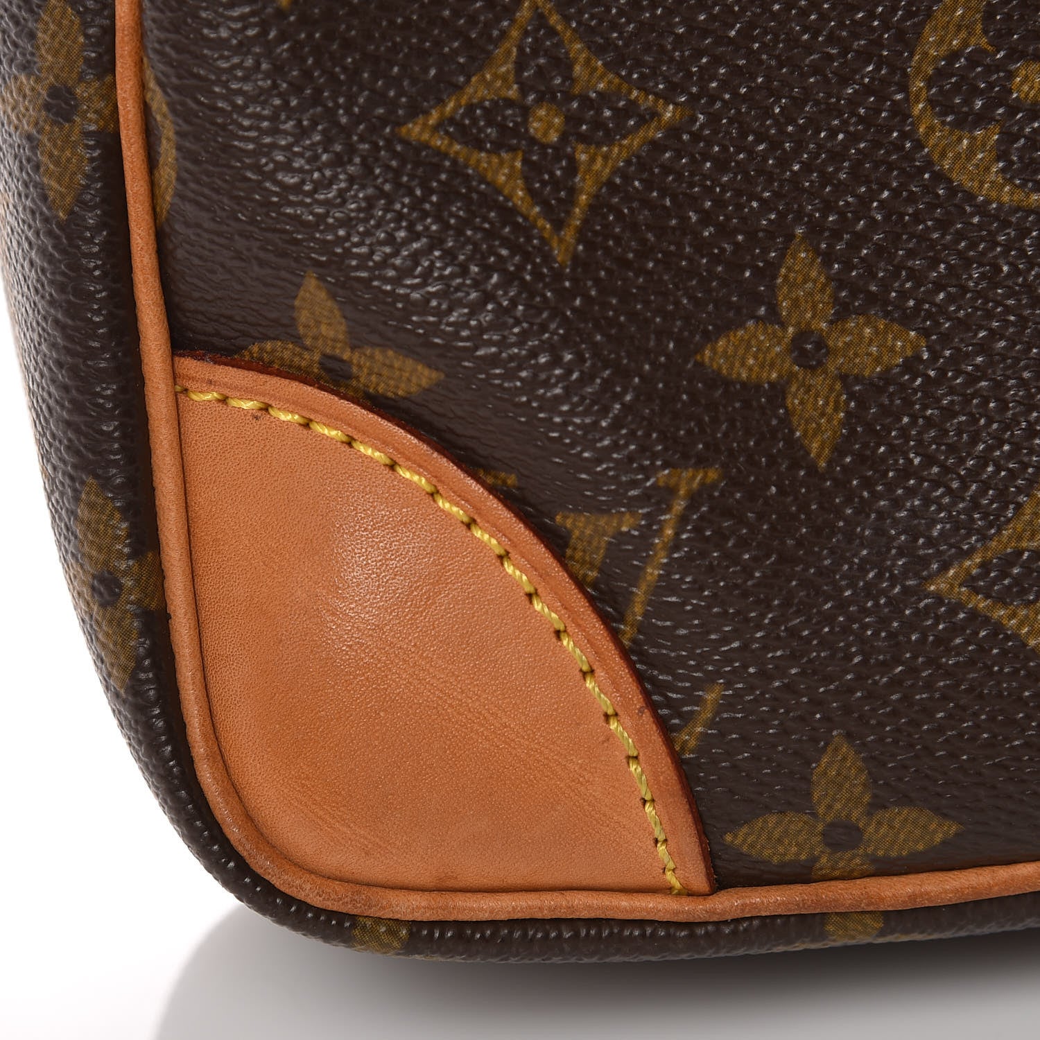 Louis Vuitton Monogram Danube 21 12 of 16