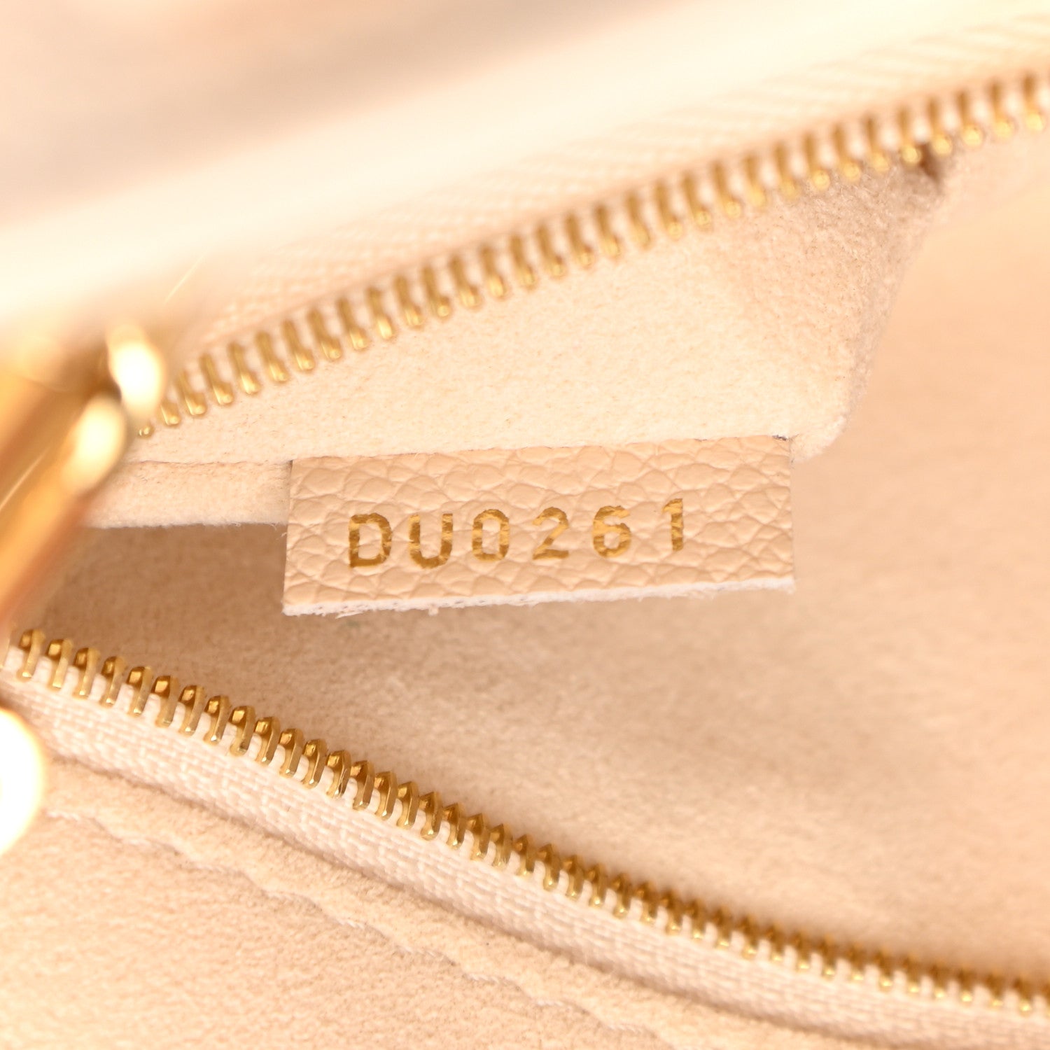 Louis Vuitton Empreinte Monogram Giant Onthego PM Creme Bois De Rose 7 of 11