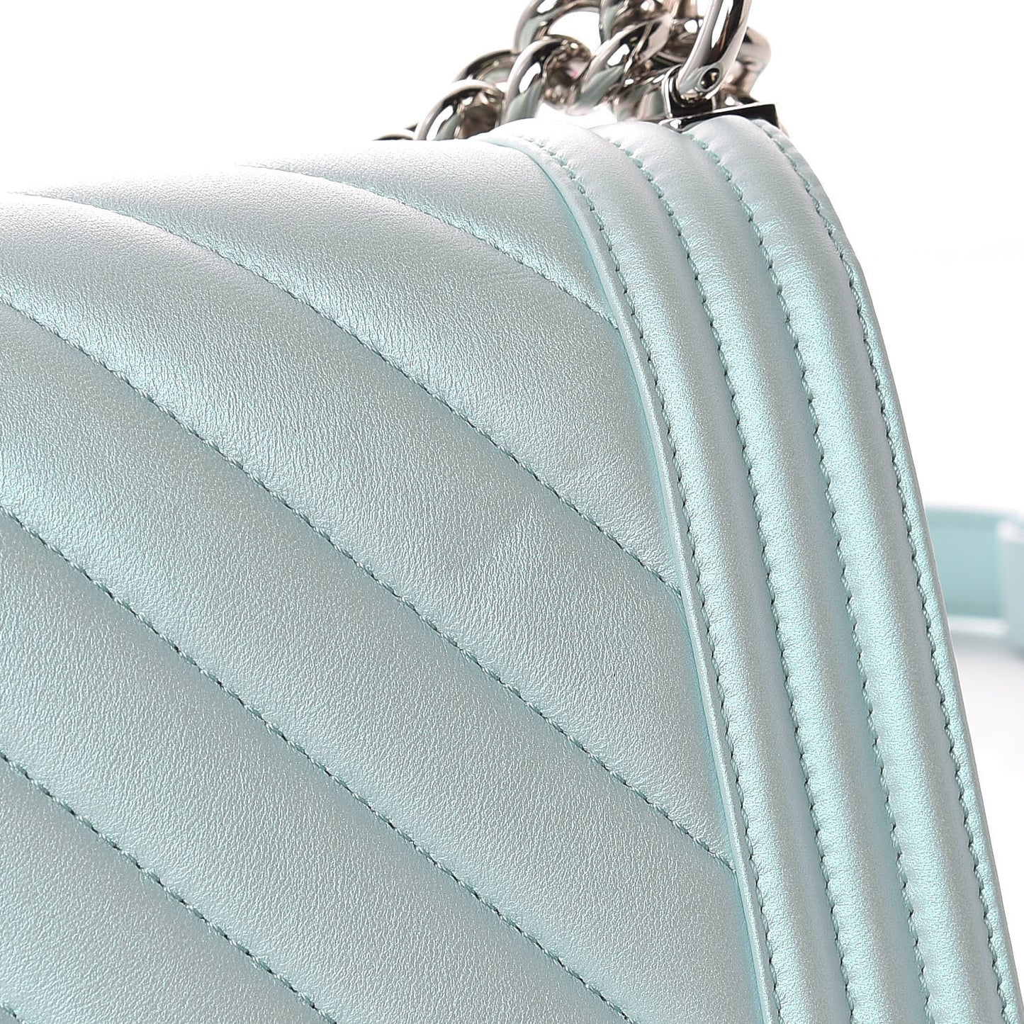 Iridescent Lambskin Chevron Quilted Medium Boy Flap Blue