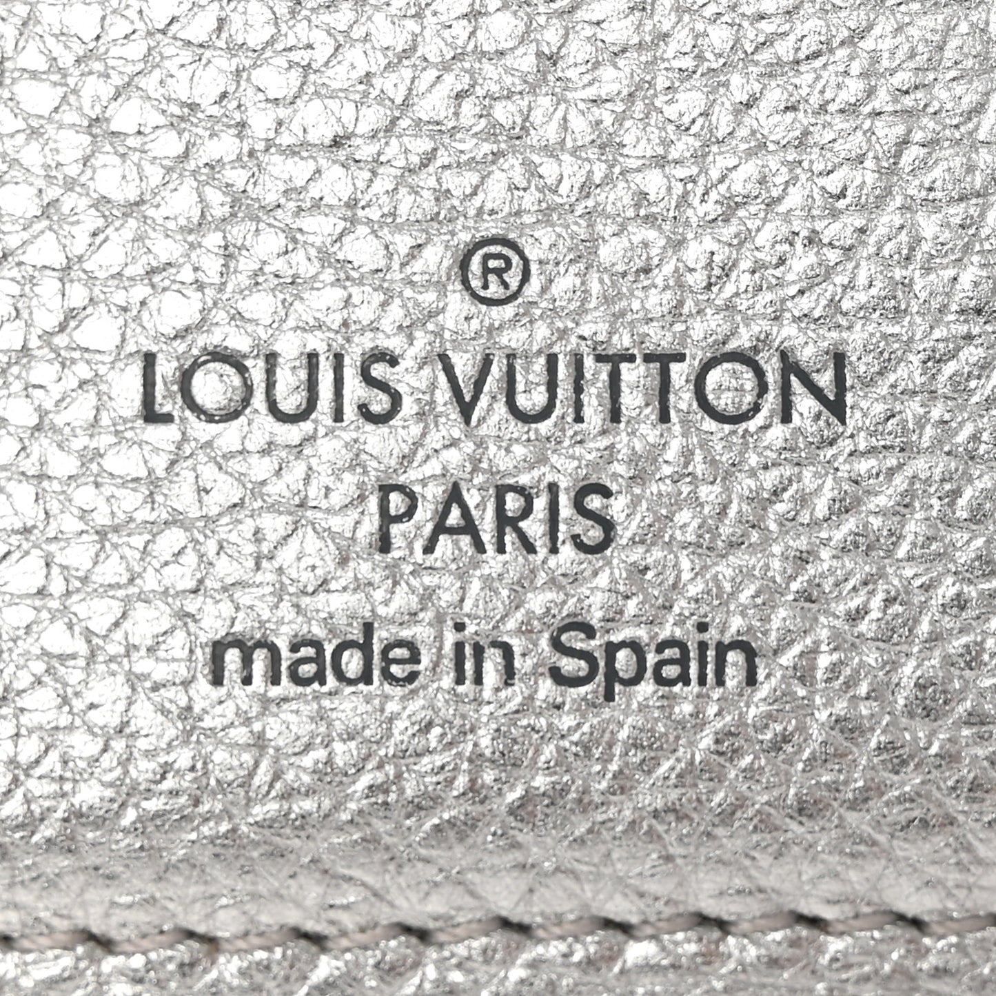 Metallic Calfskin Lockmini Wallet Silver