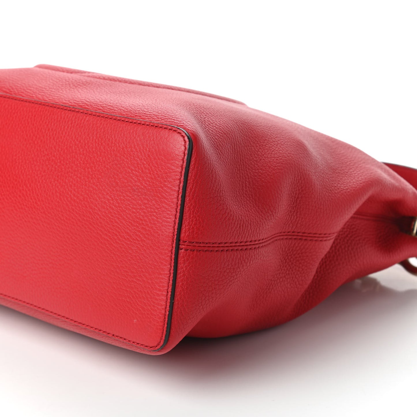 Pebbled Calfskin Large Soho Hobo Tabasco Red