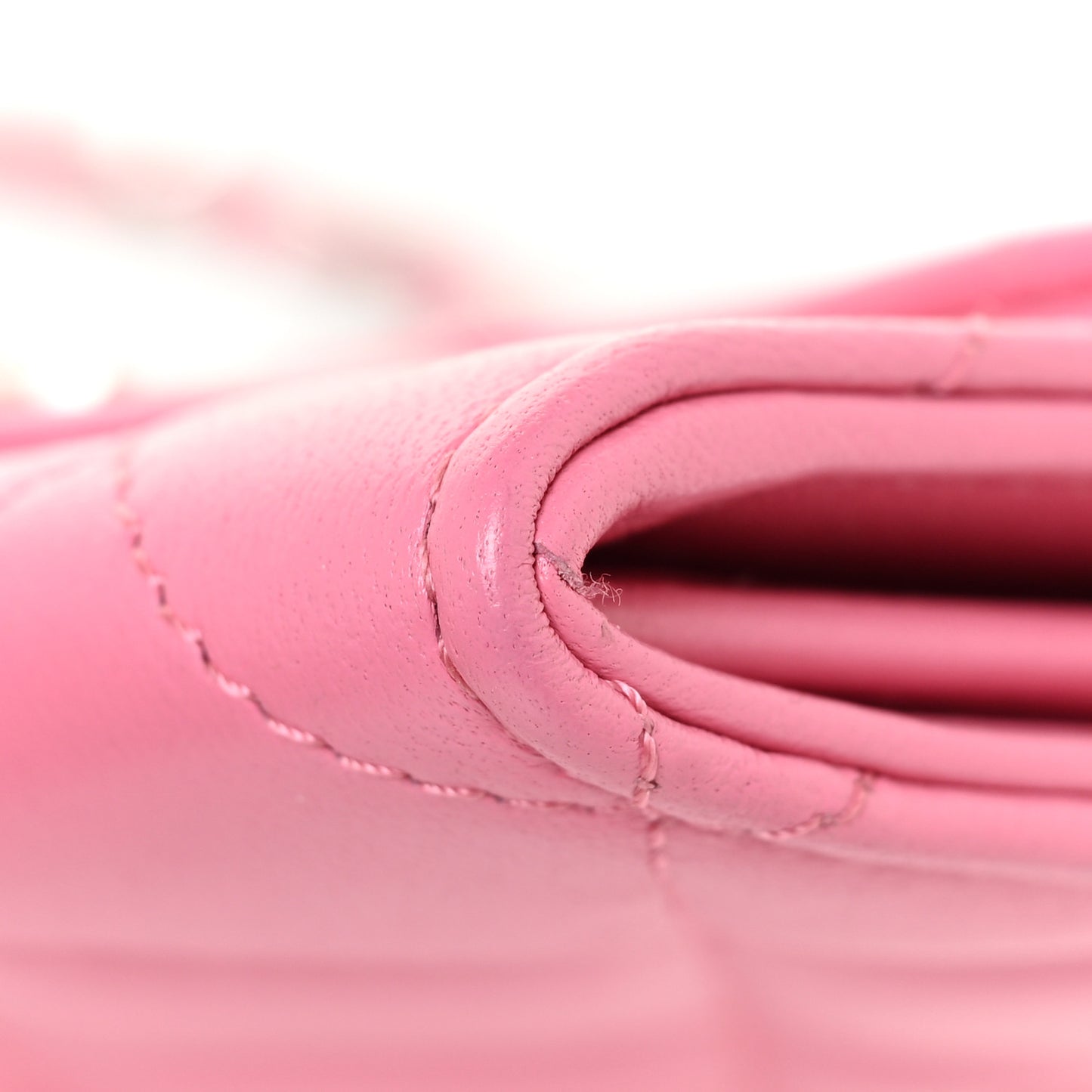 Lambskin Quilted Flap Card Holder On Chain Pink