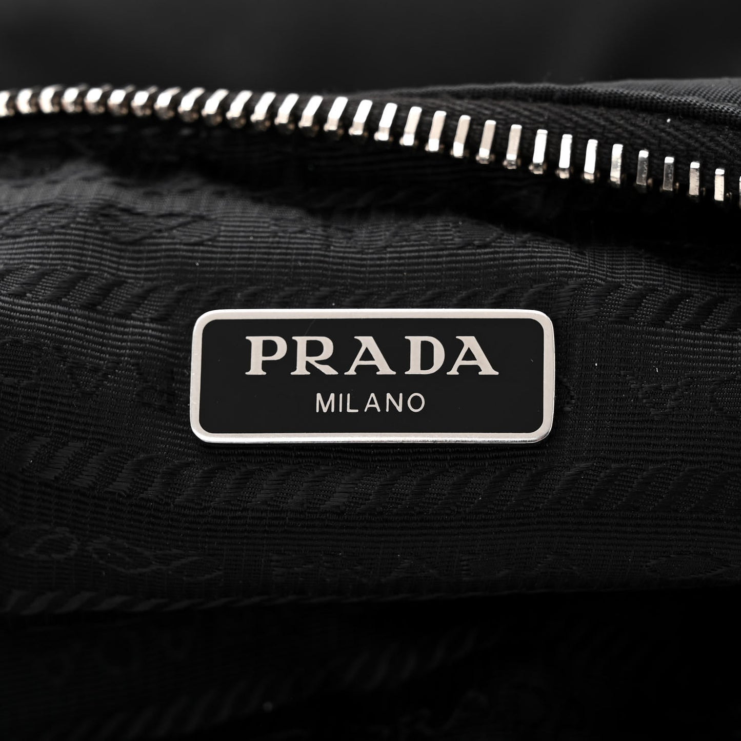 Re-Nylon Saffiano Re-Edition 2005 Shoulder Bag Black
