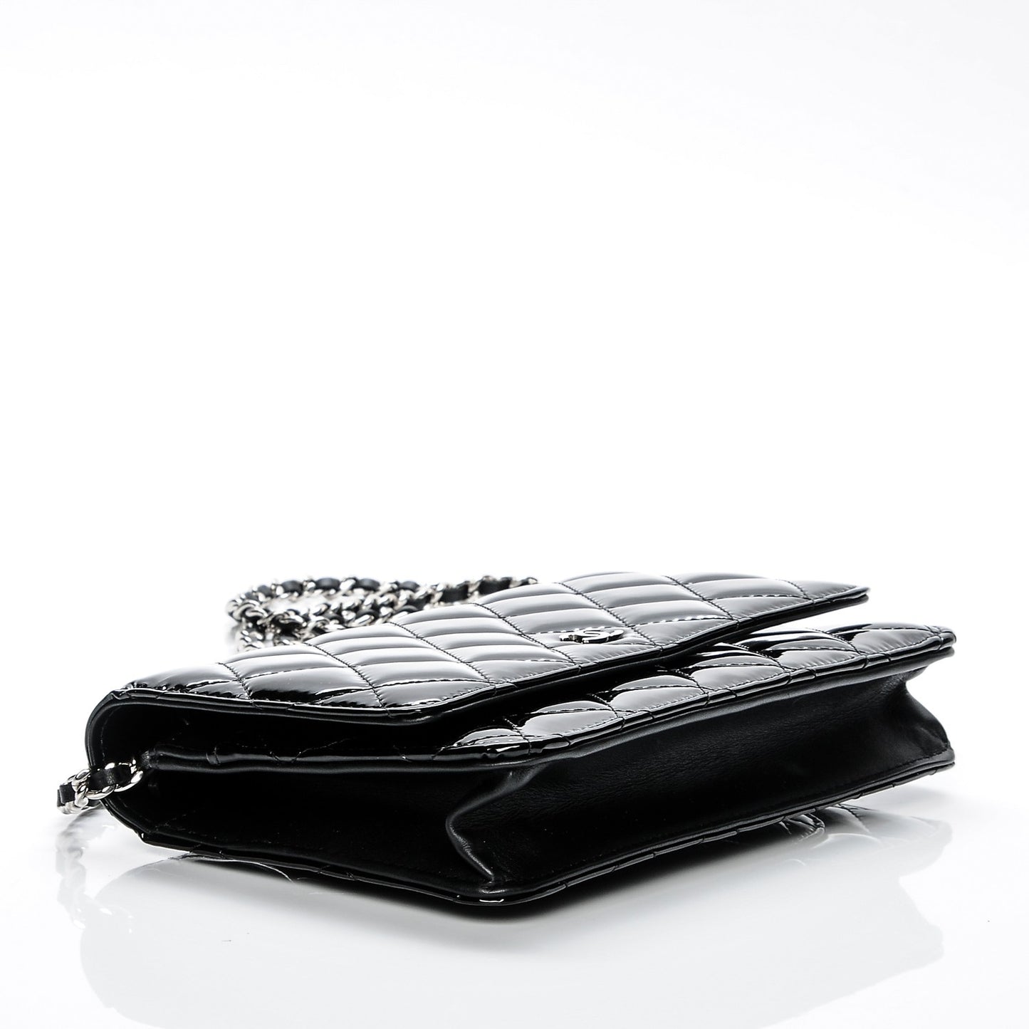 Patent Quilted Wallet On Chain WOC Black