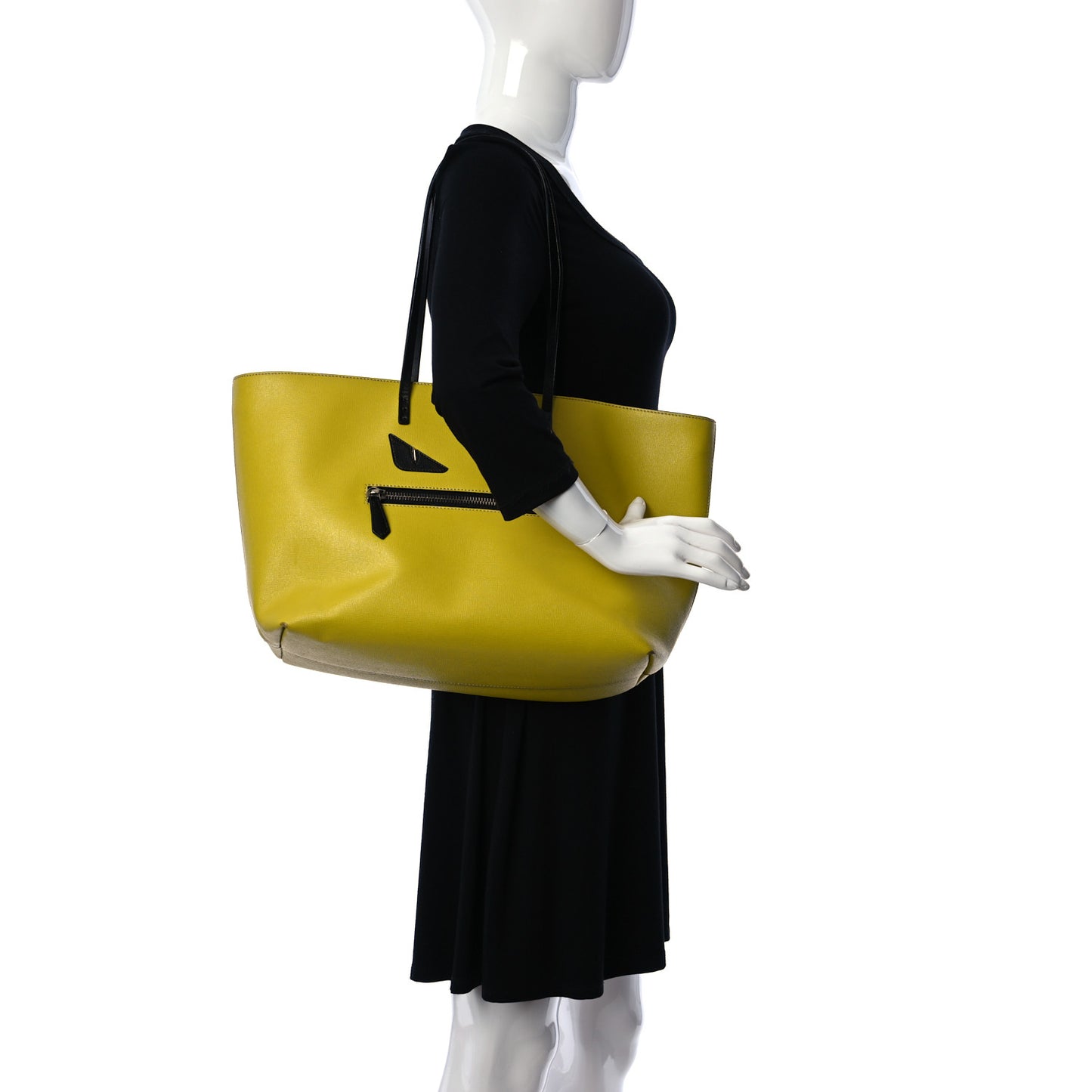 Vitello Elite Cuoio Monster Buggies Medium Roll Tote Cedro Black