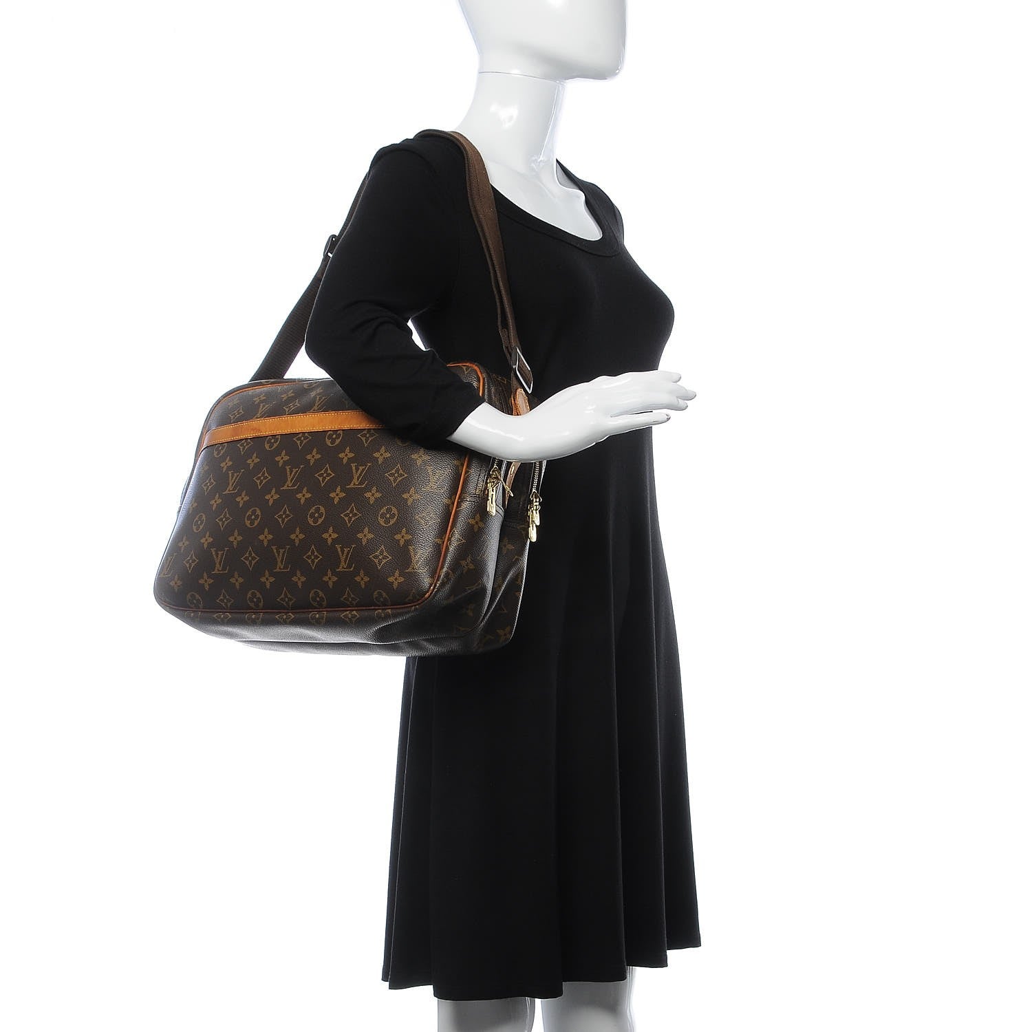 Louis Vuitton Monogram Reporter GM 2 of 20