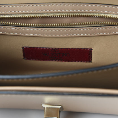 Valentino Garavani Calfskin Rockstud Chain Clutch Skin Sorbet 7 of 9