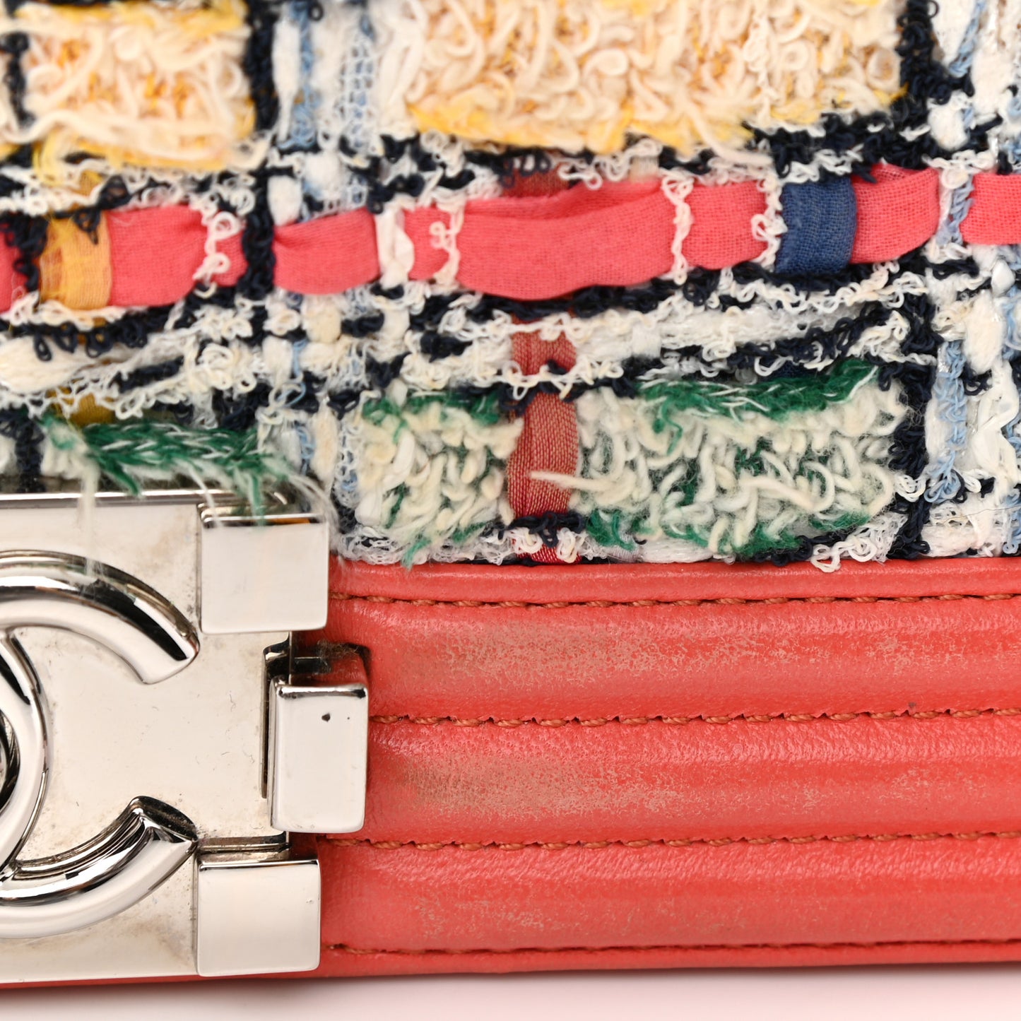 Lambskin Tweed Medium Boy Flap Coral