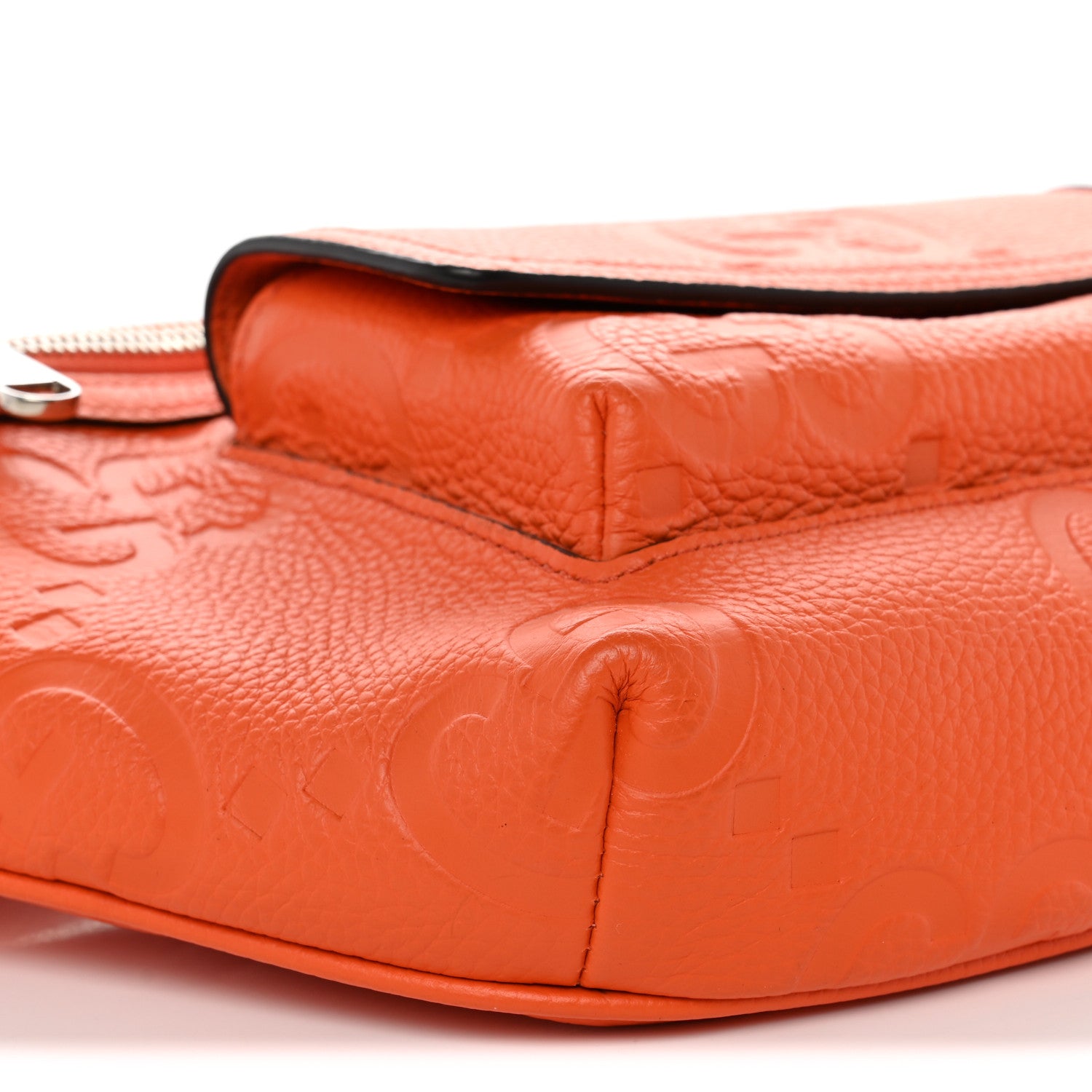 Gucci Piuma Calfskin Jumbo GG Embossed Pocket Belt Bag Good Orange 9 of 10