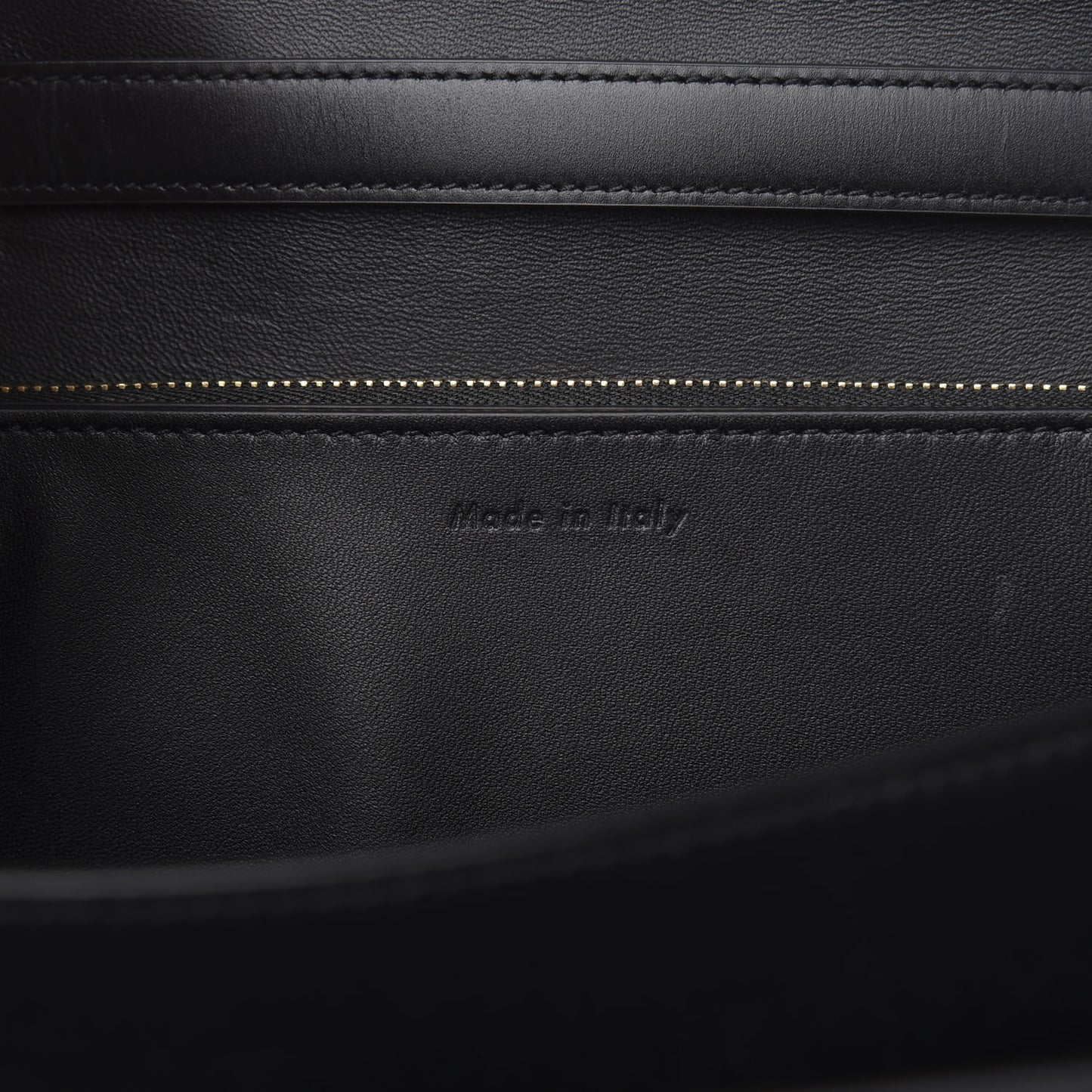 Box Calfskin Medium Classic Box Flap Bag Black