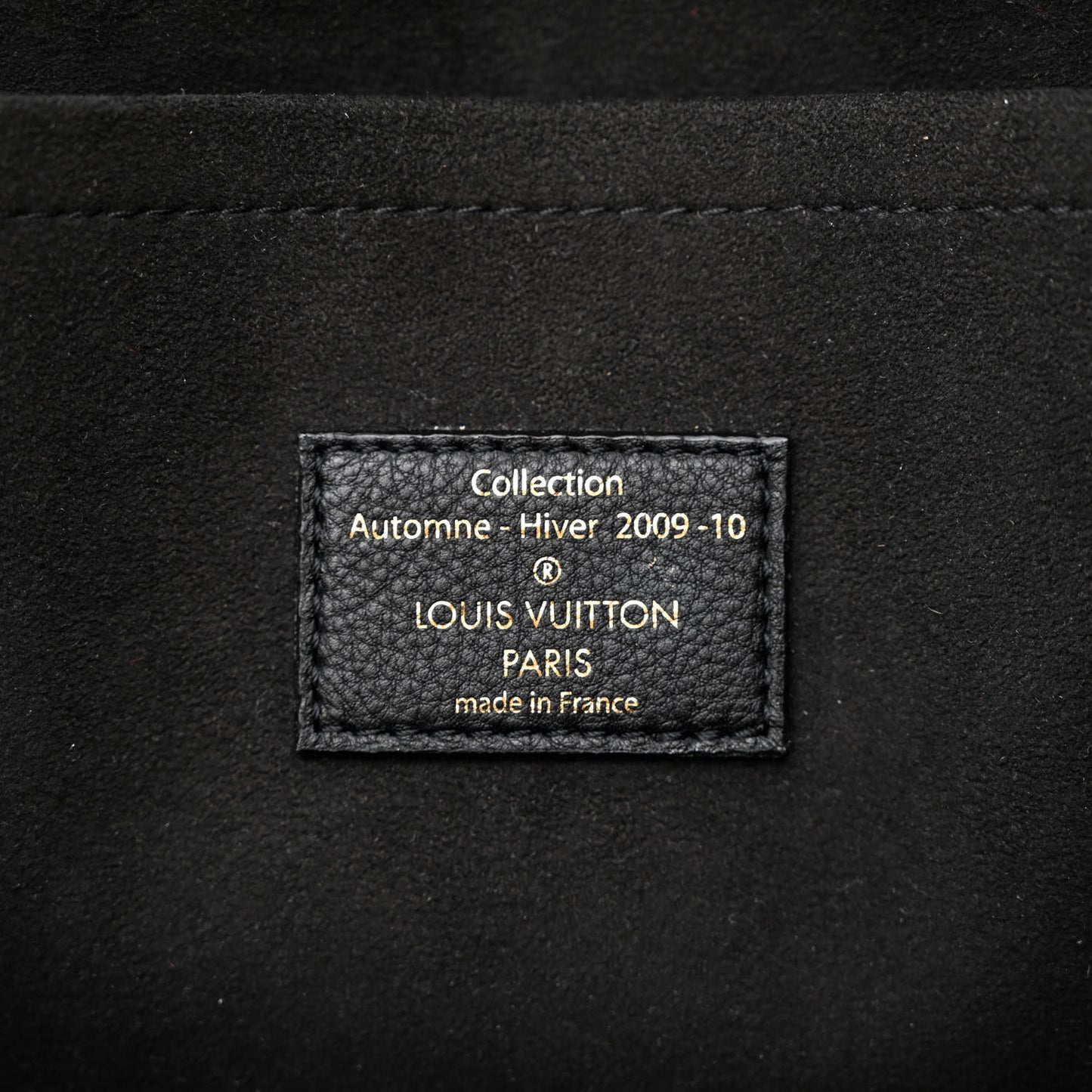Monogram Sequins Eclipse Alma Black