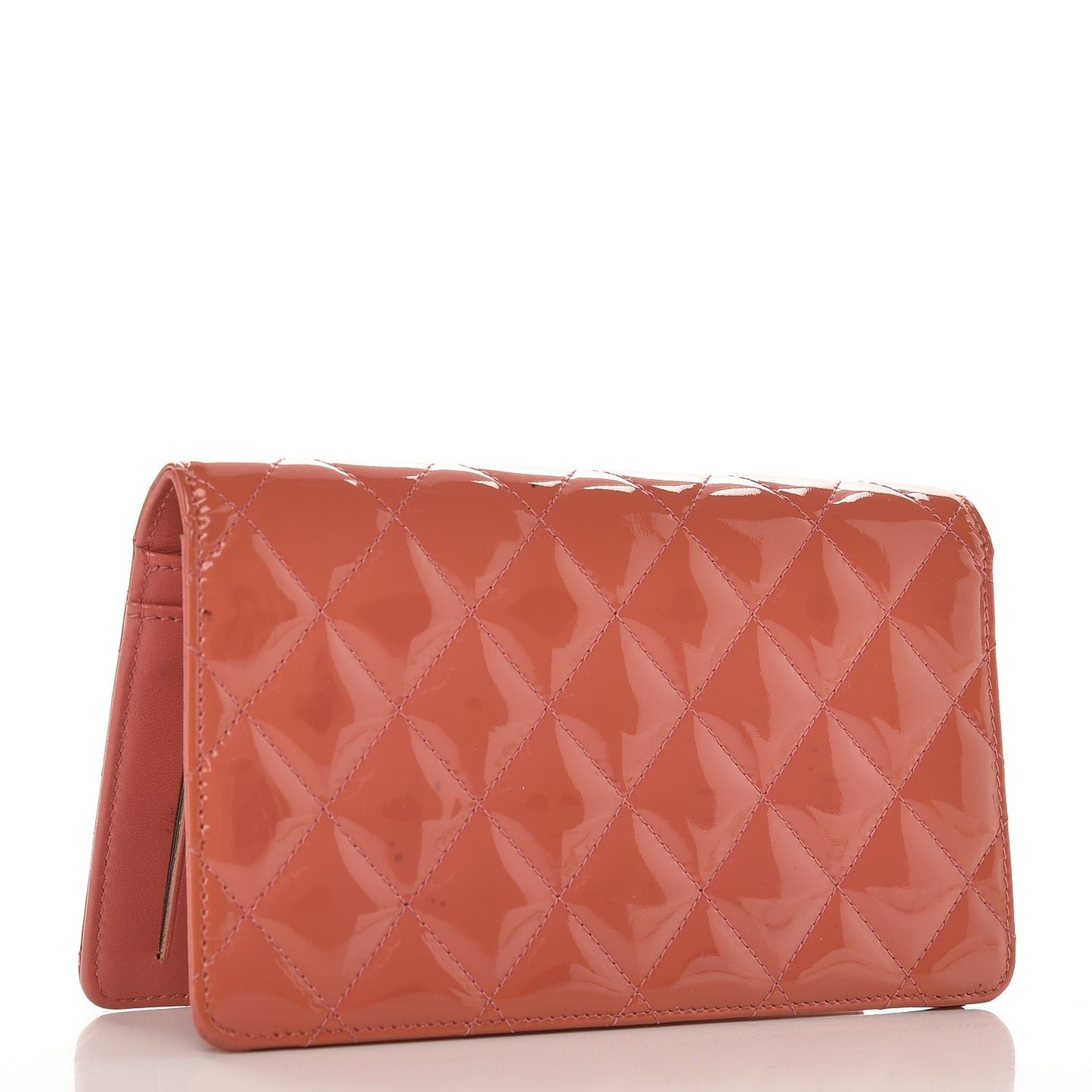 Patent Quilted Brilliant Yen Wallet Pink