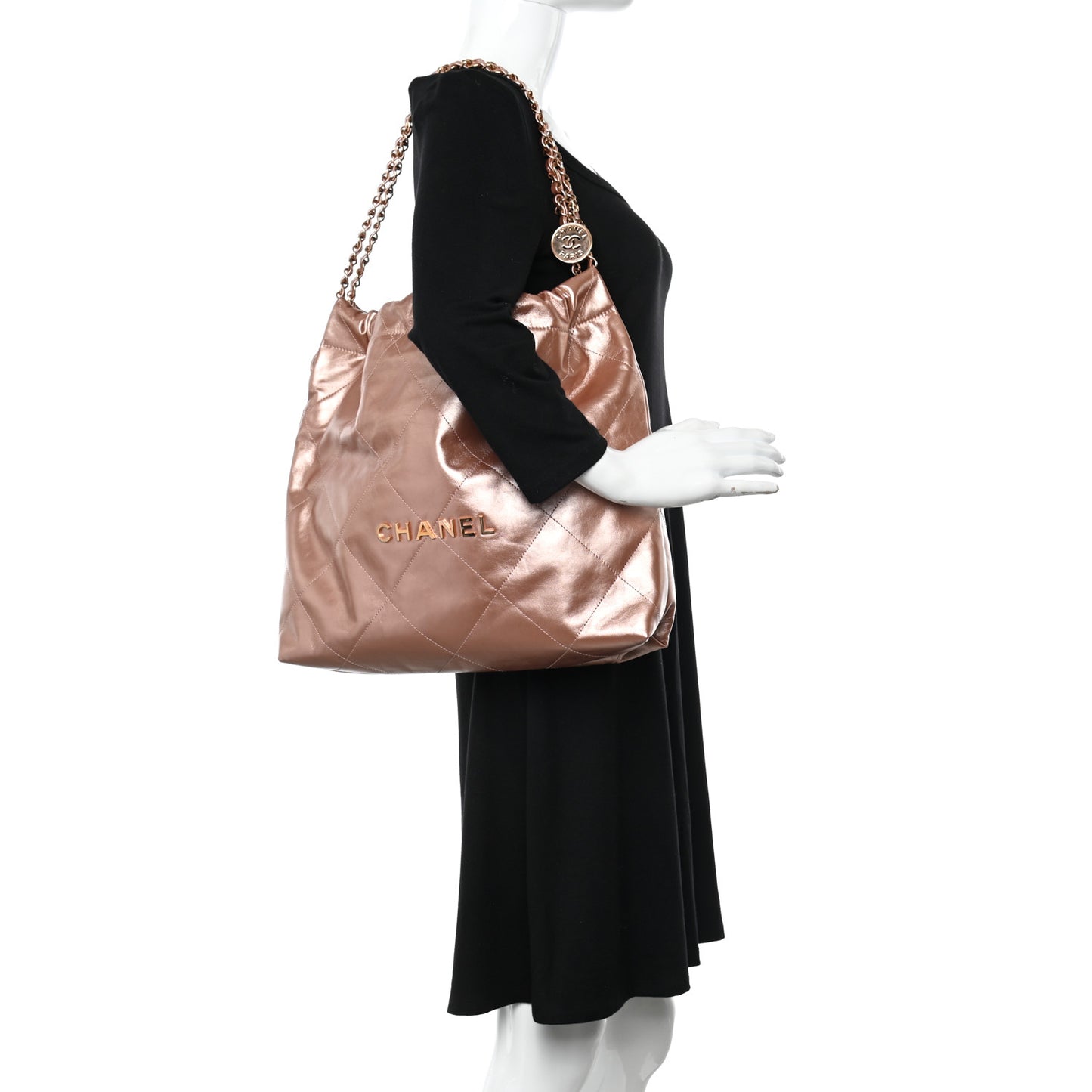 Metallic Calfskin Quilted Chanel 22 Pink