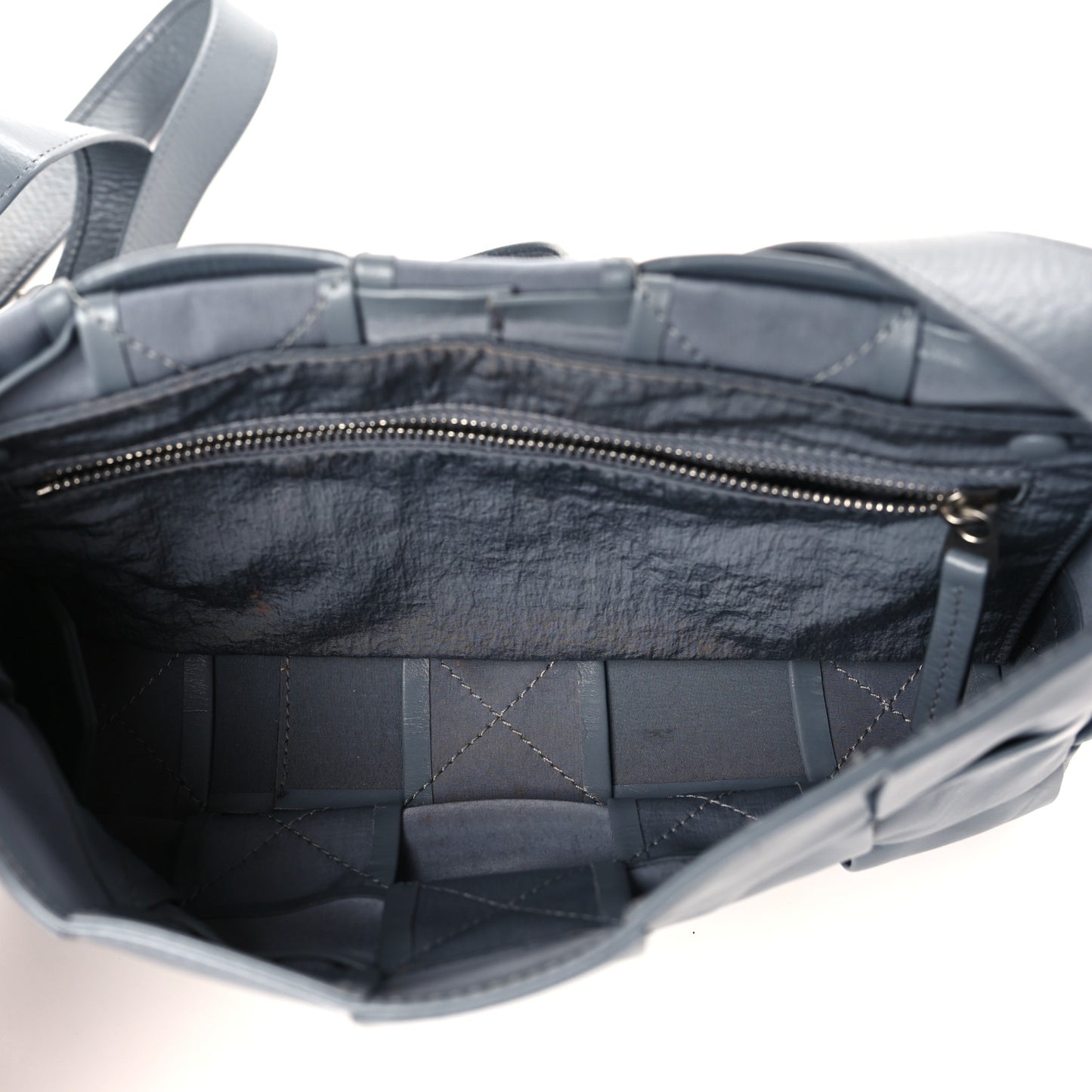 Calfskin Maxi Intrecciato Cassette Crossbody Bag Thunder
