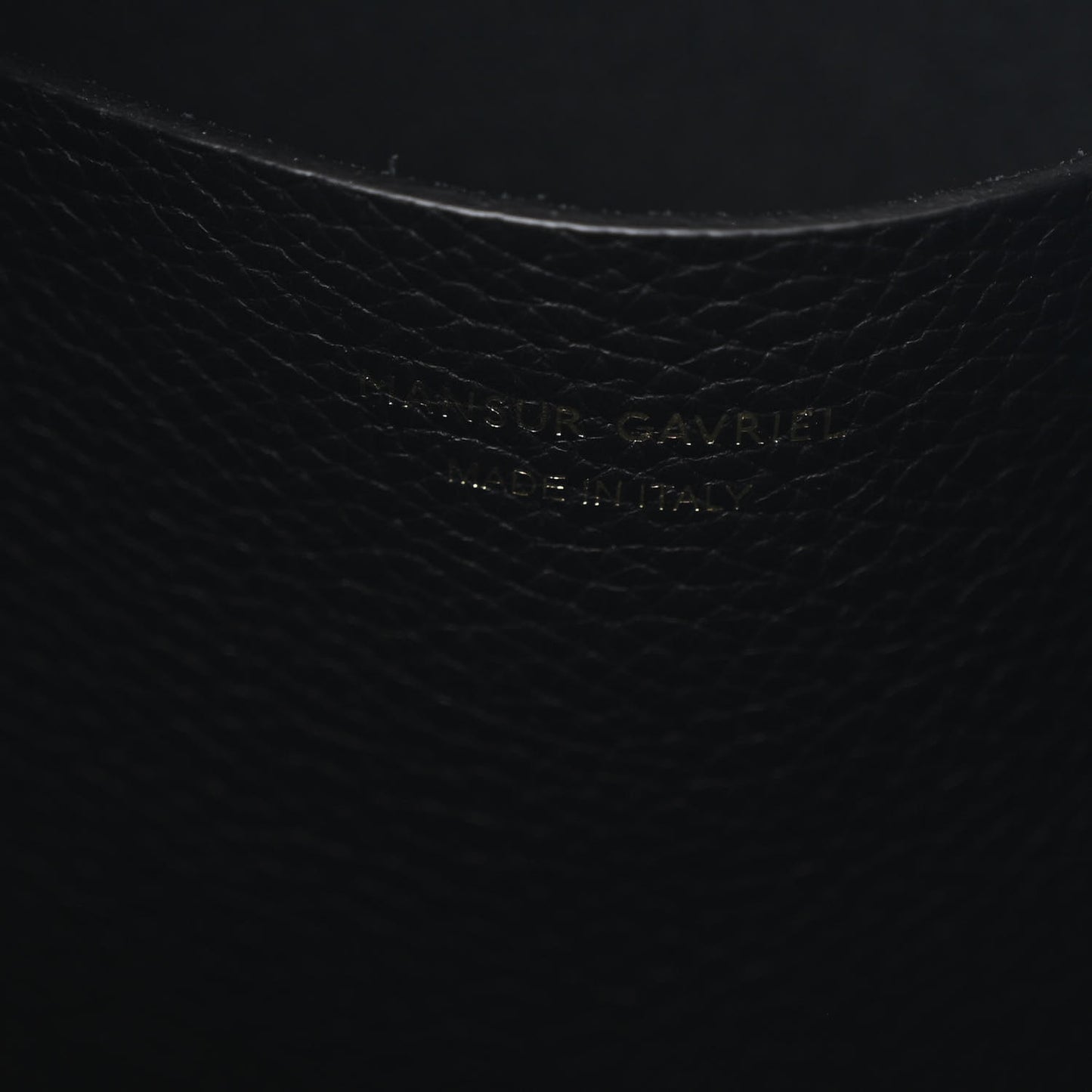 Pebbled Calfskin Everyday Cabas Black
