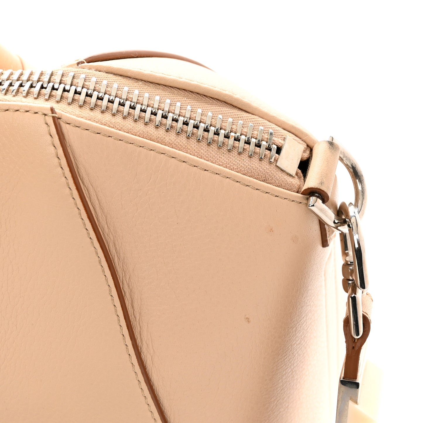 Calfskin Plexiglass Medium Antigona Light Beige