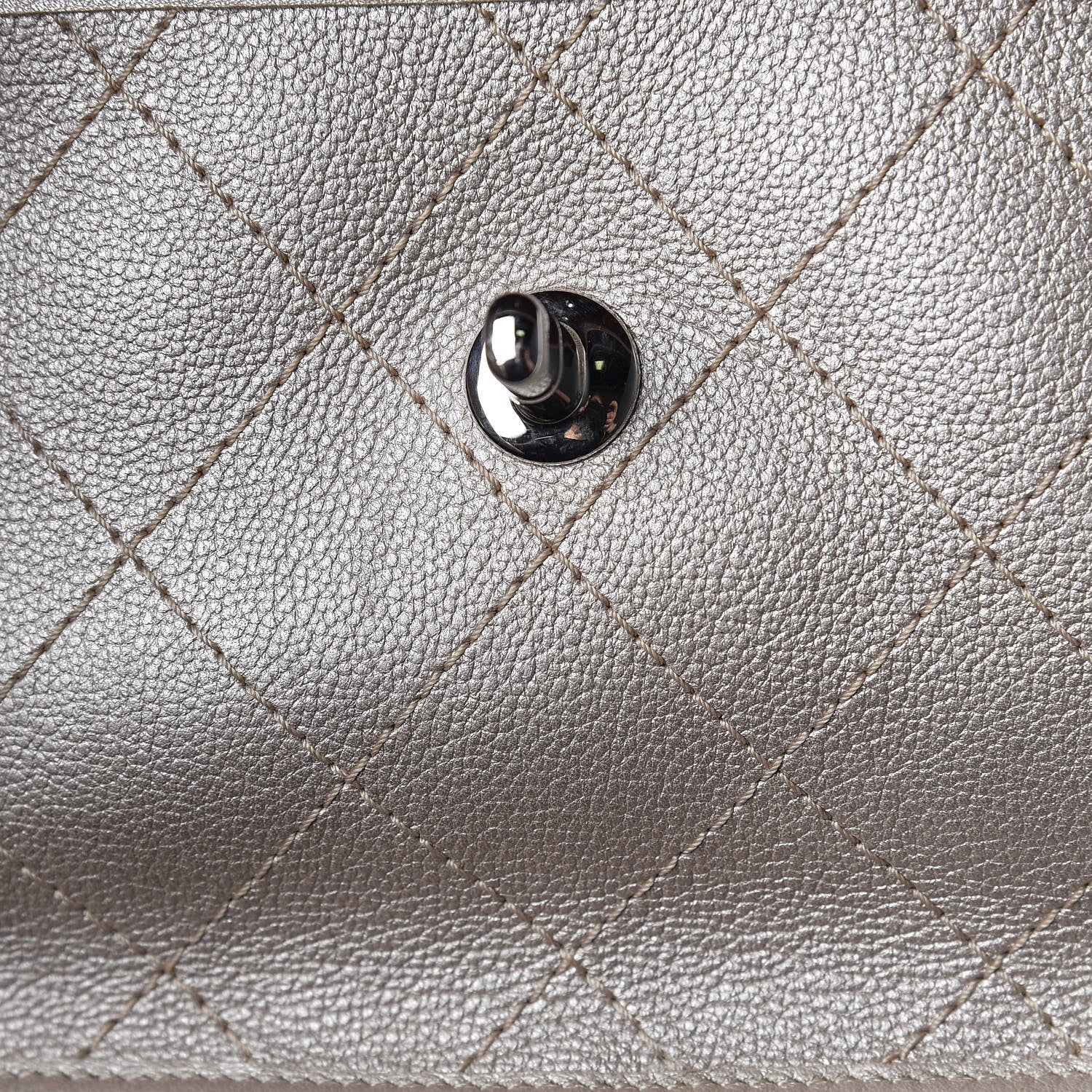 Chanel Metallic Calfskin Quilted Jungle Stroll Messenger Bag Gold 11 of 12