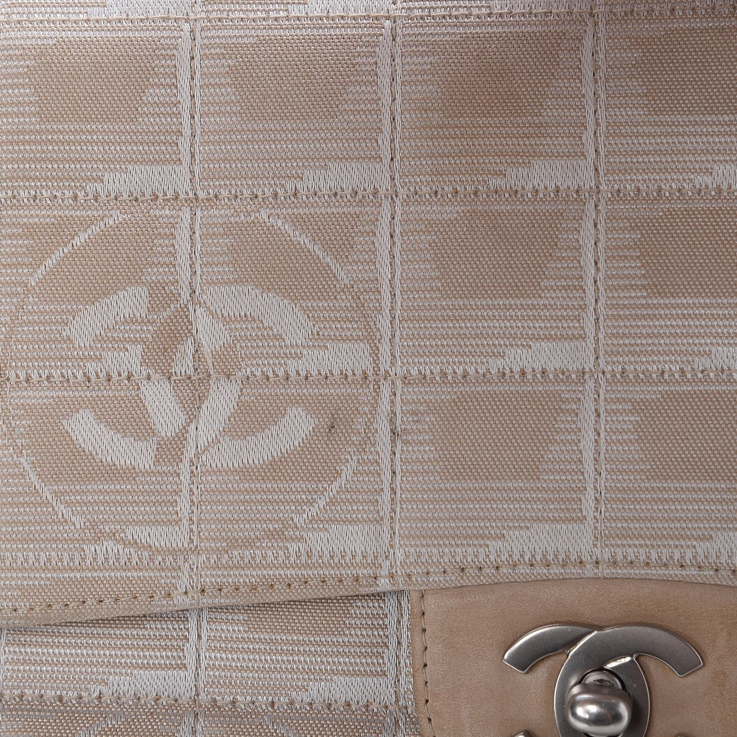 Nylon Medium Travel Flap Light Beige
