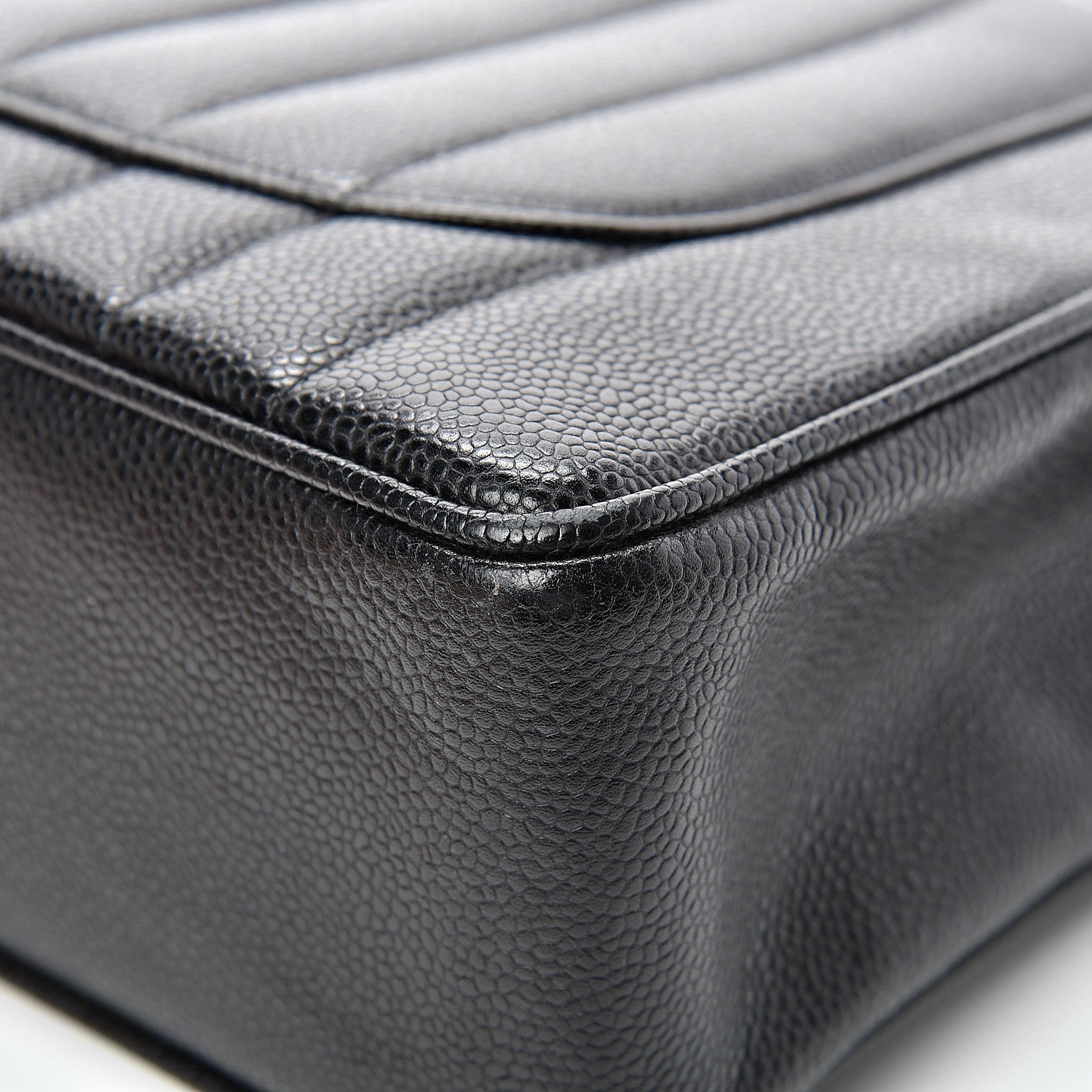 Chanel Caviar Vertical Quilted Jumbo Single Flap Black 11 of 19
